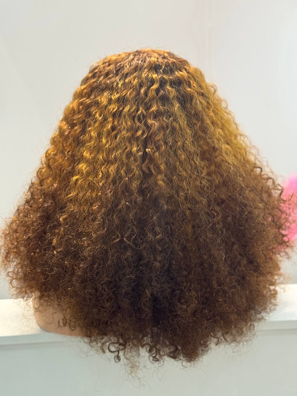 Perruque brune vietnamienne avec closure 2x6