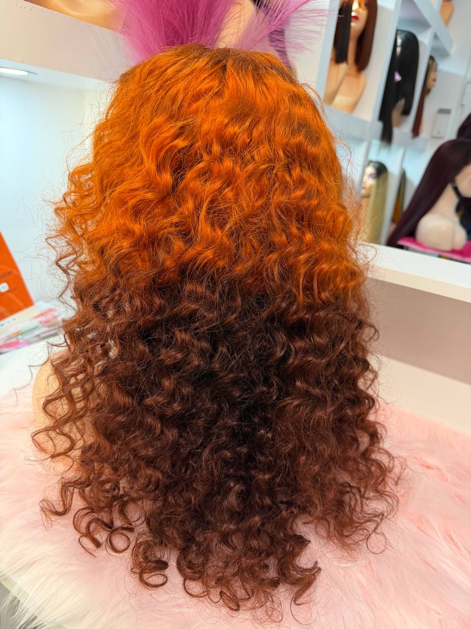 Perruque Bouclée Bicolore