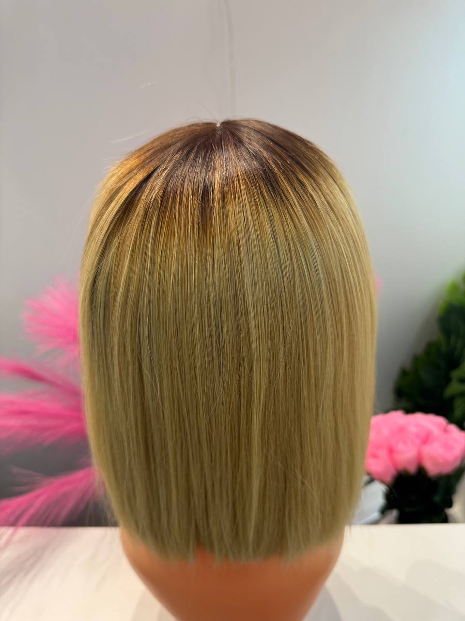 Perruque Bob Lisse Blond Miel – Lace Closure