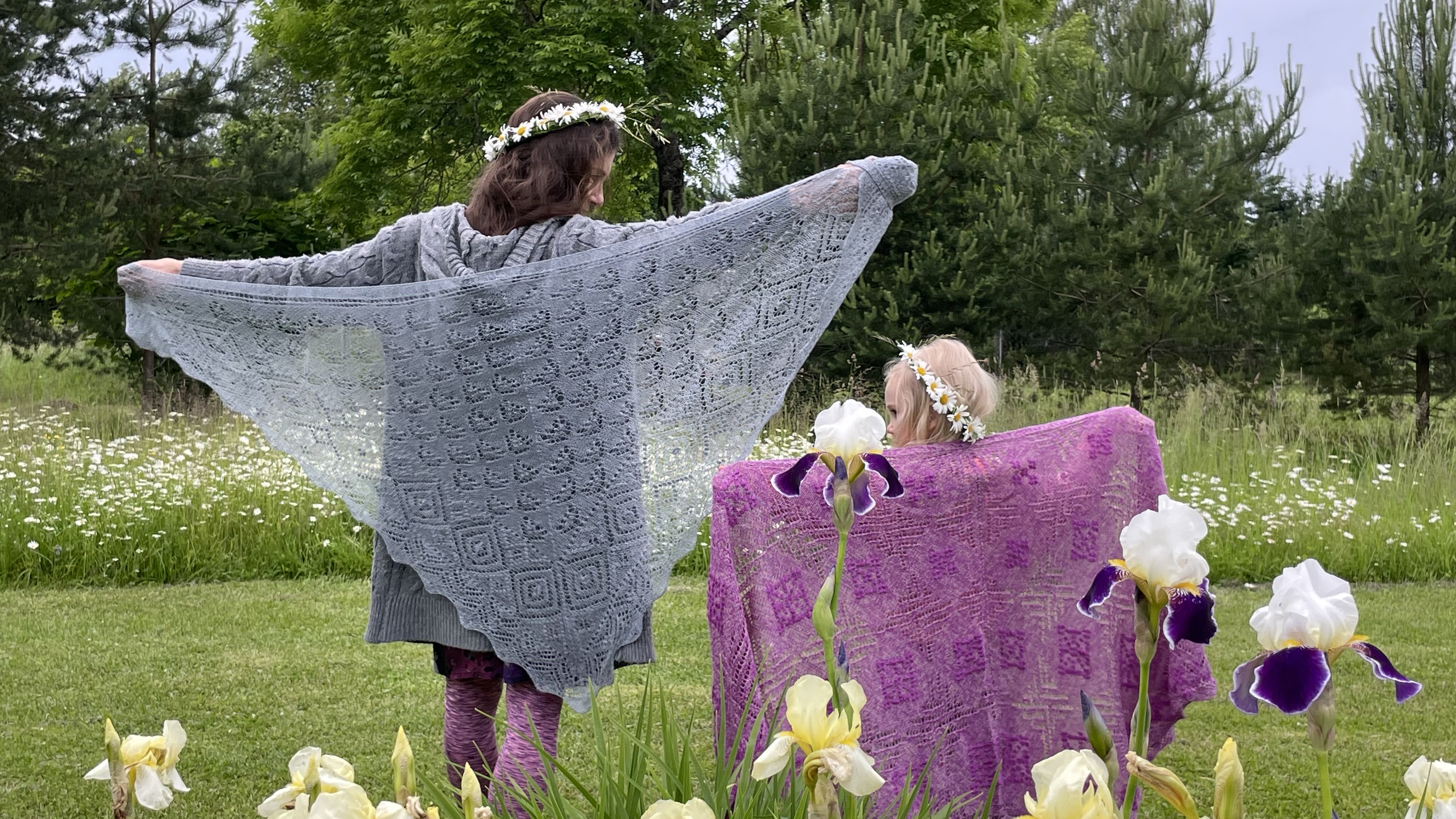 Hand-knitted Gray Shawl