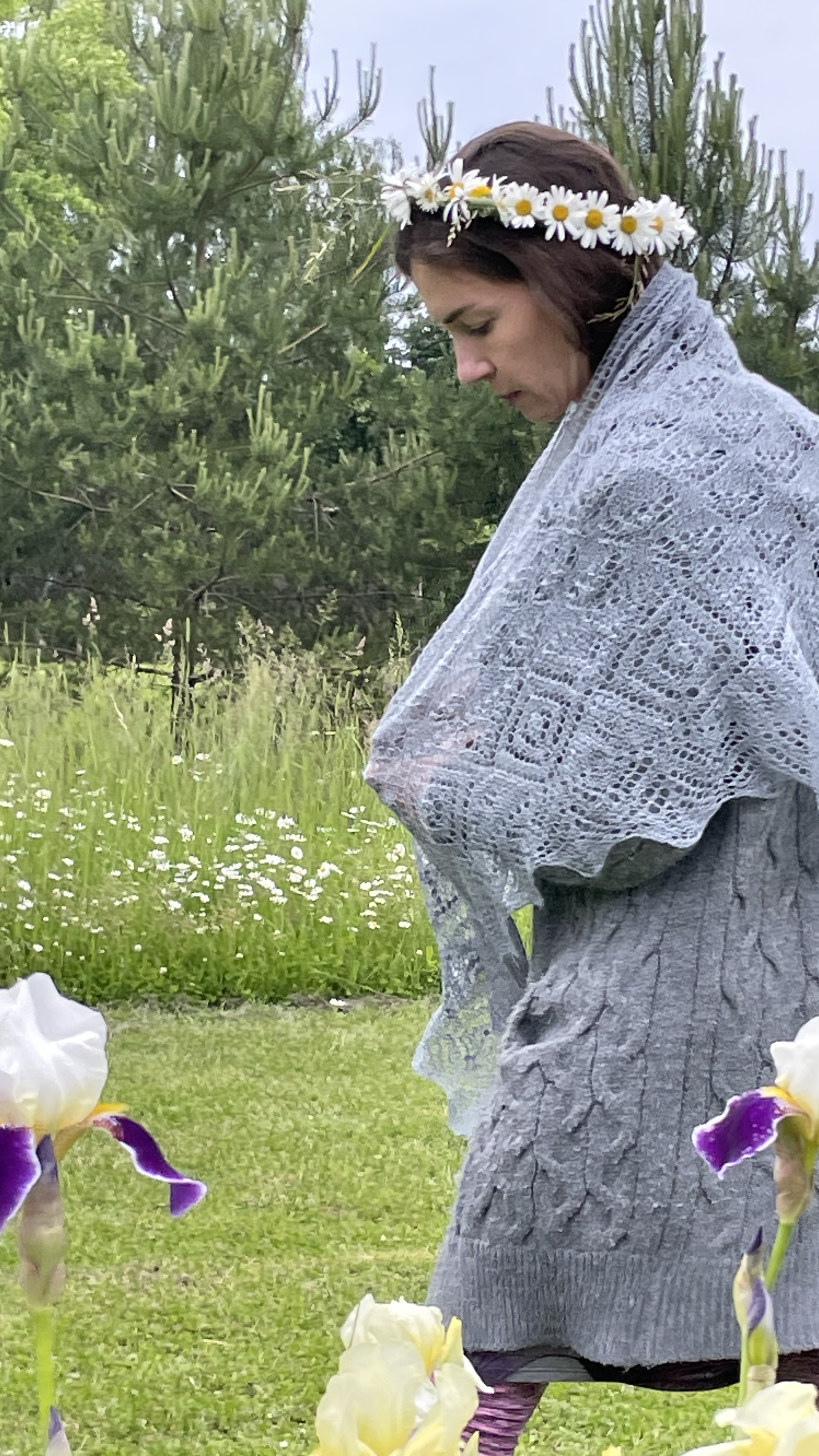 Hand-knitted Gray Shawl