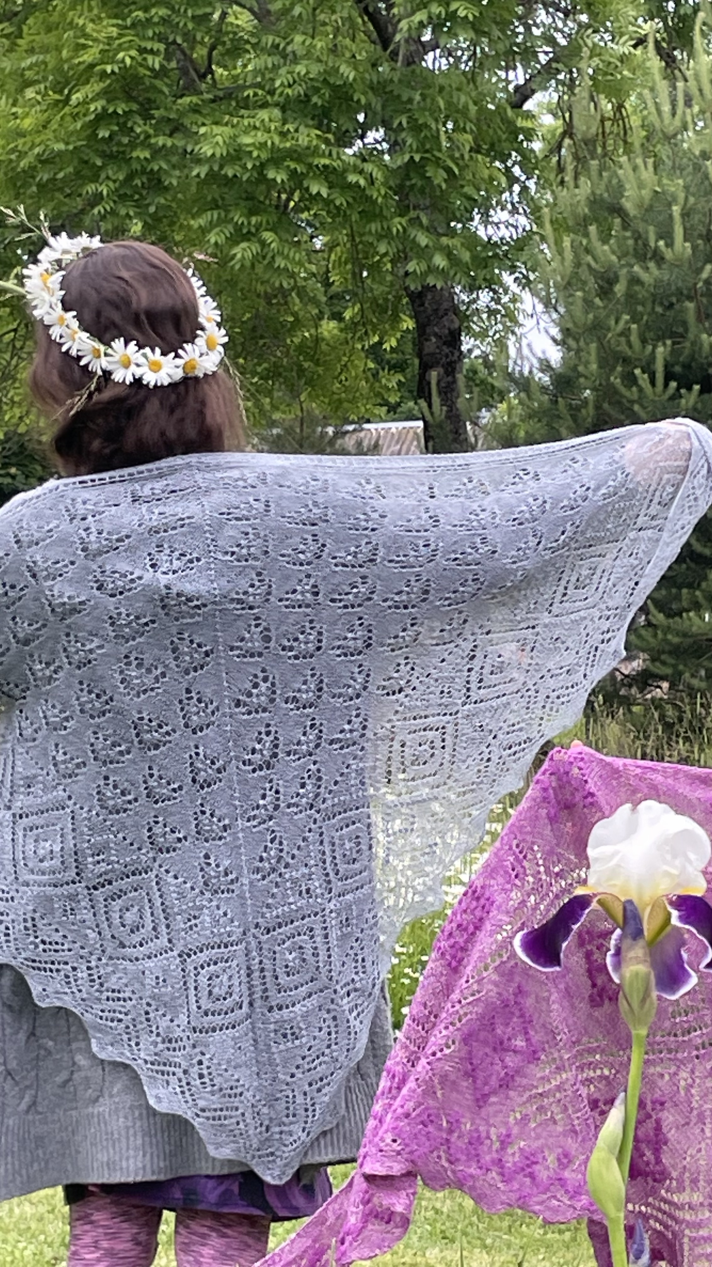 Hand-knitted Gray Shawl