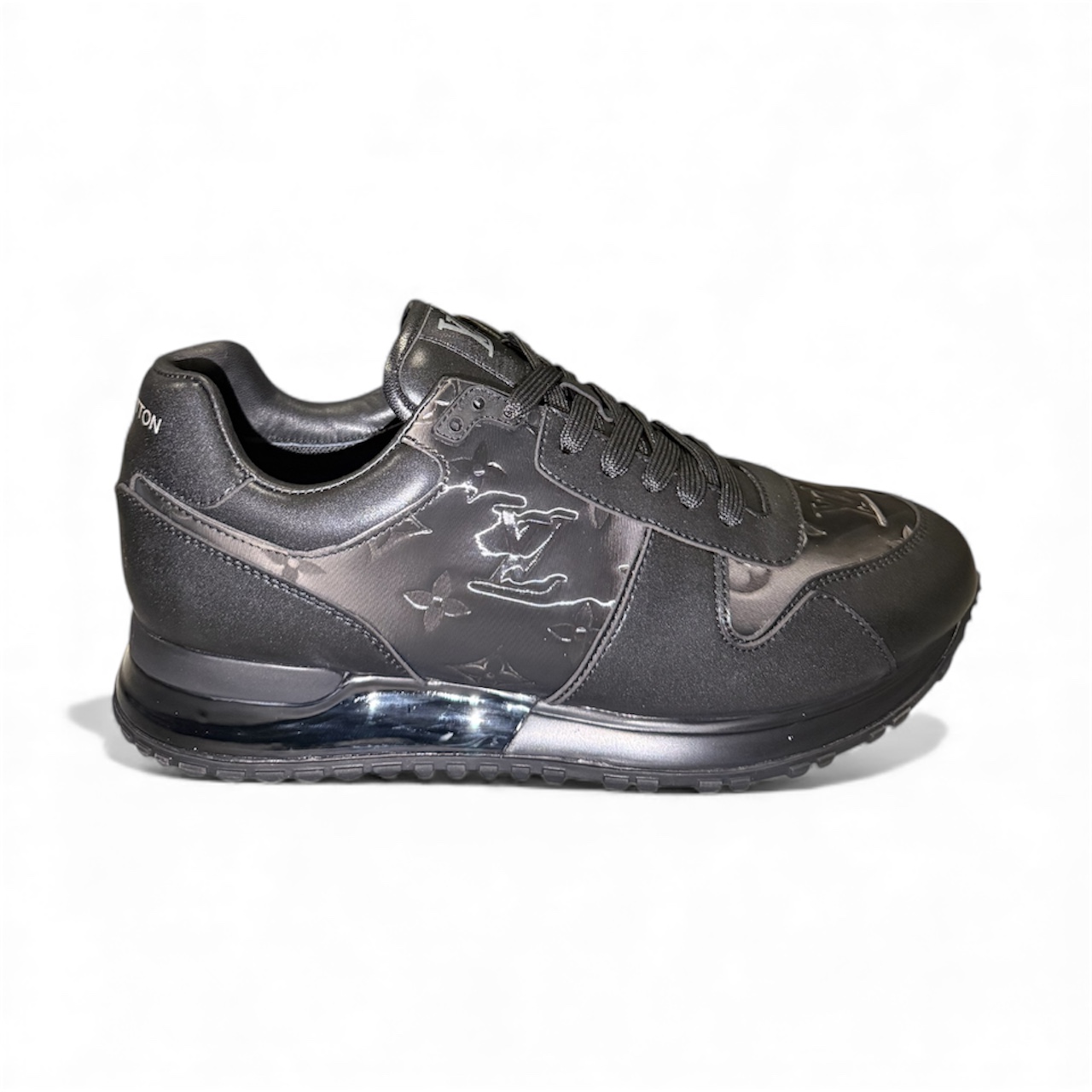 Louis Vuitton Schwarz Run Away