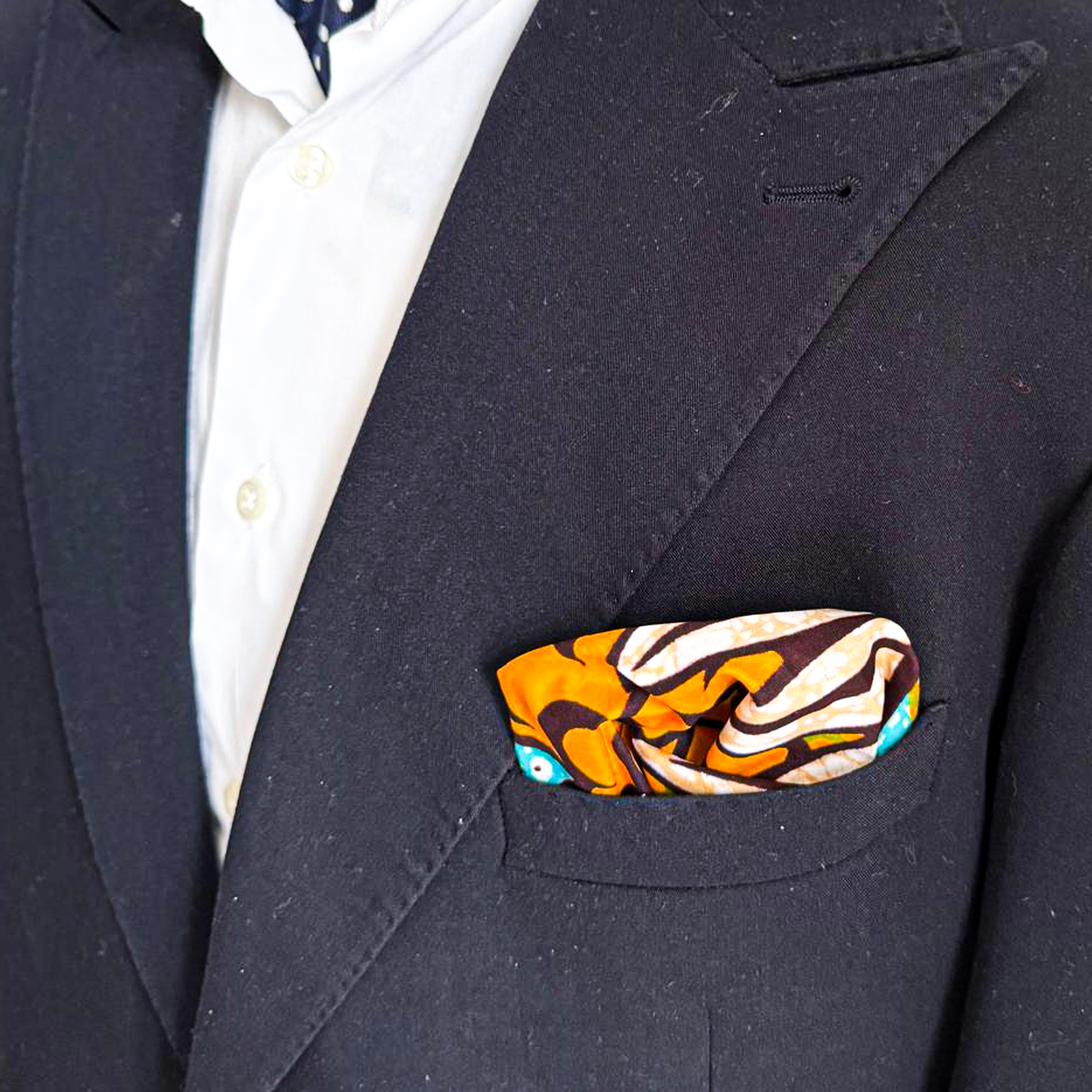 Pochette coton en Super Wax – L’élégance qui ose la couleur