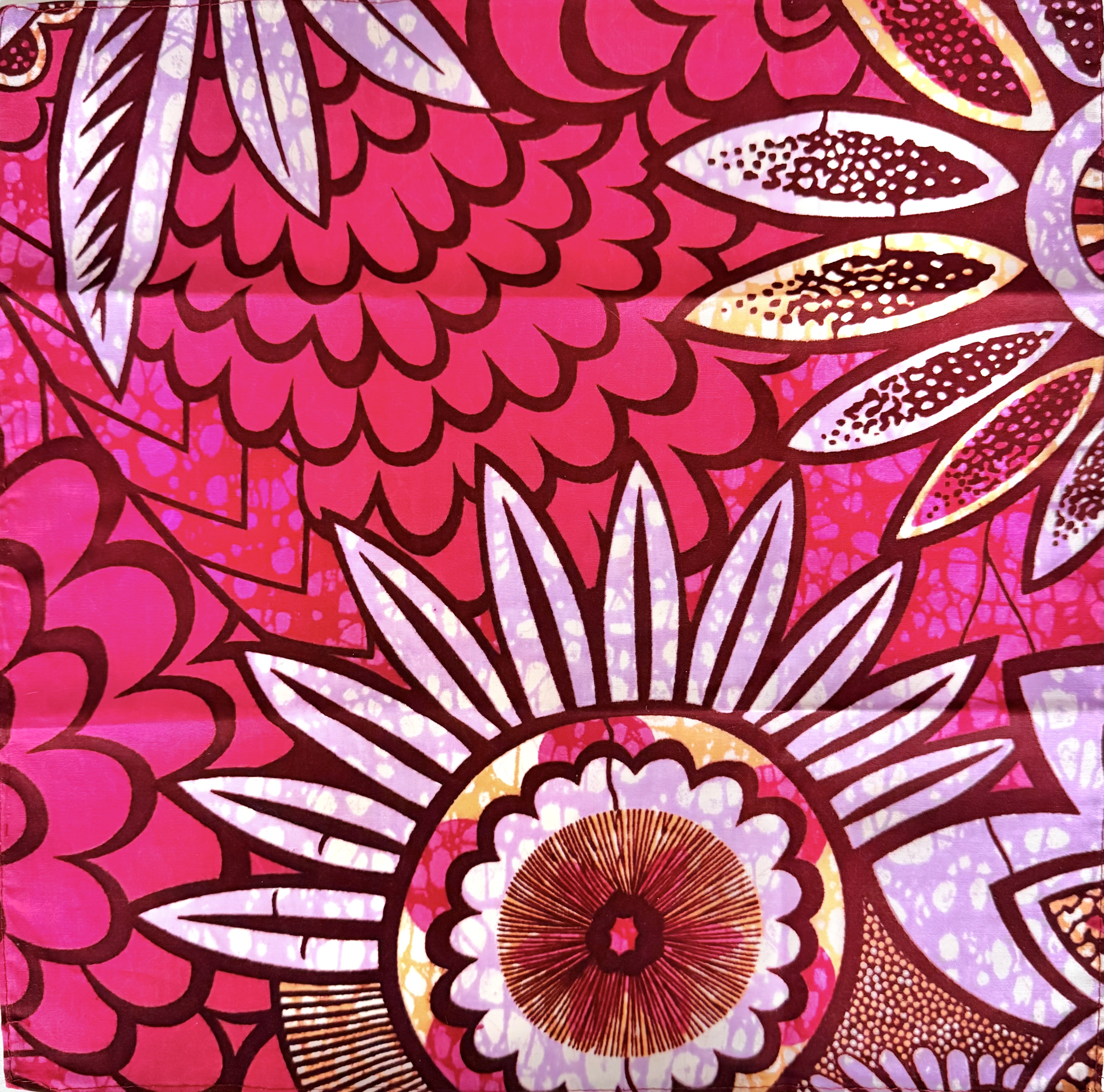 Pochette coton en Super Wax – L’élégance qui ose la couleur