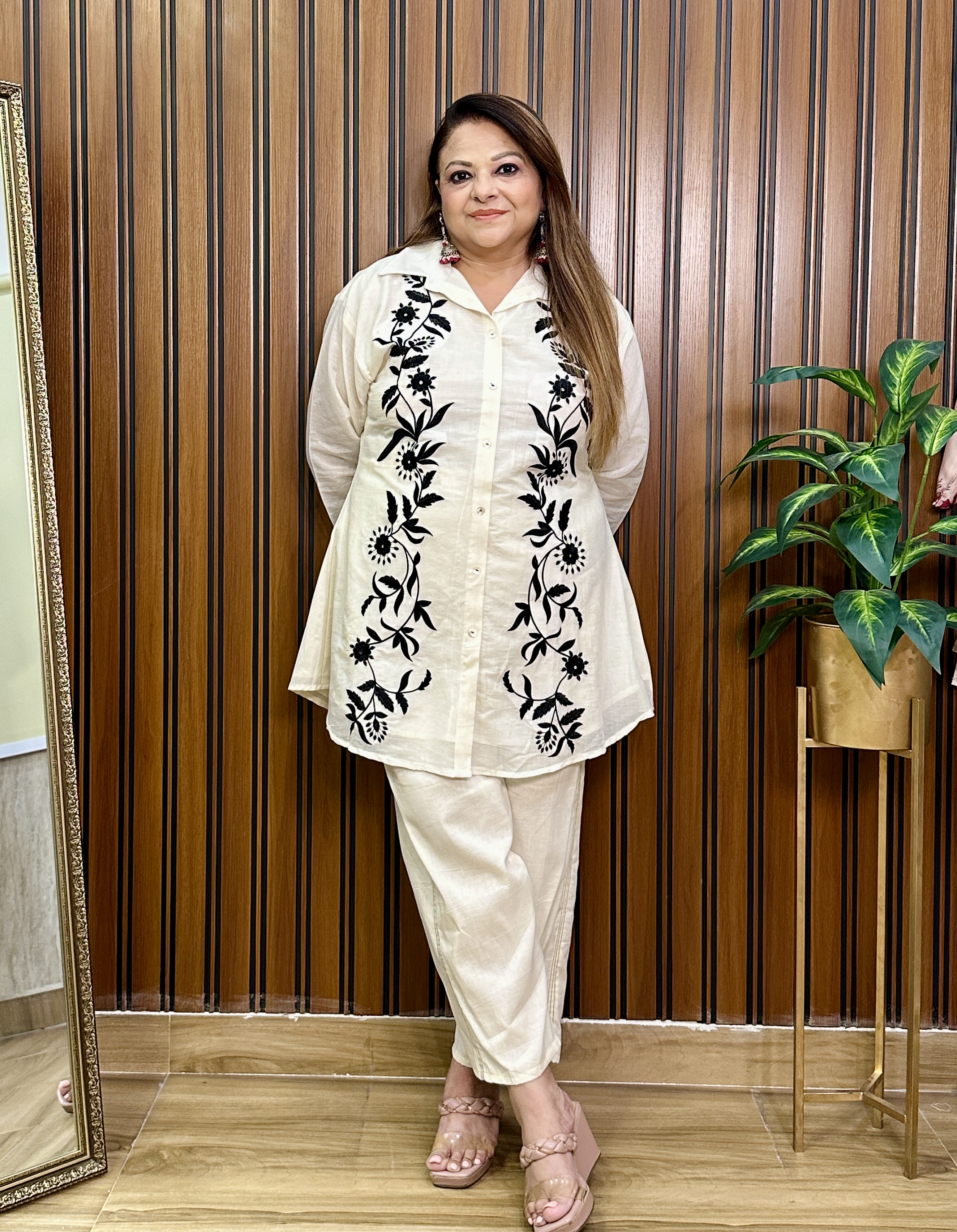 Embroidered Cream Kurta Set