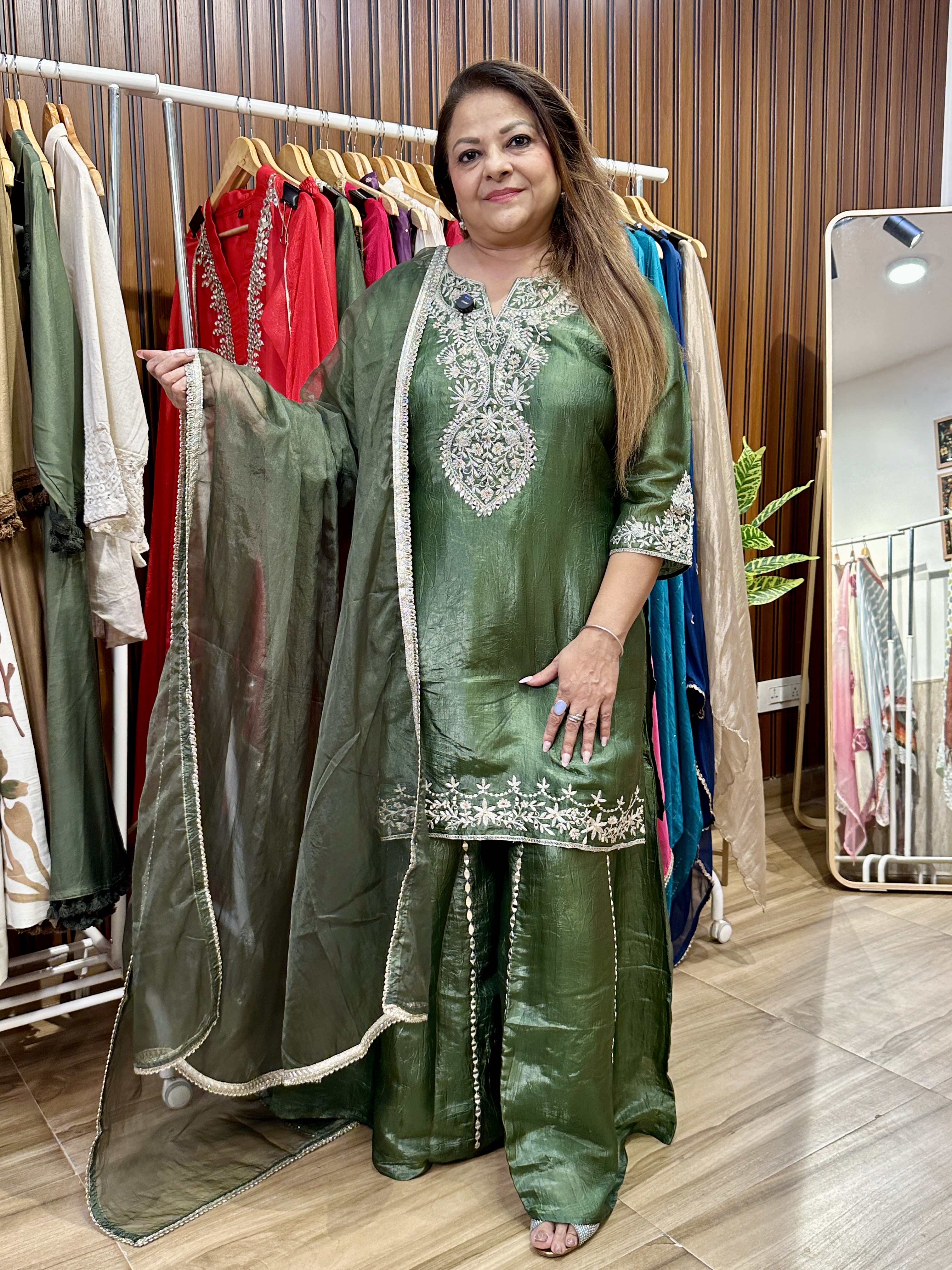 Green shimmer three piece 