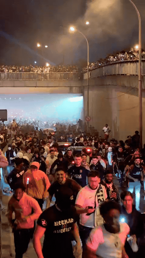 Vidéo périphérique - Victoire Champions leage