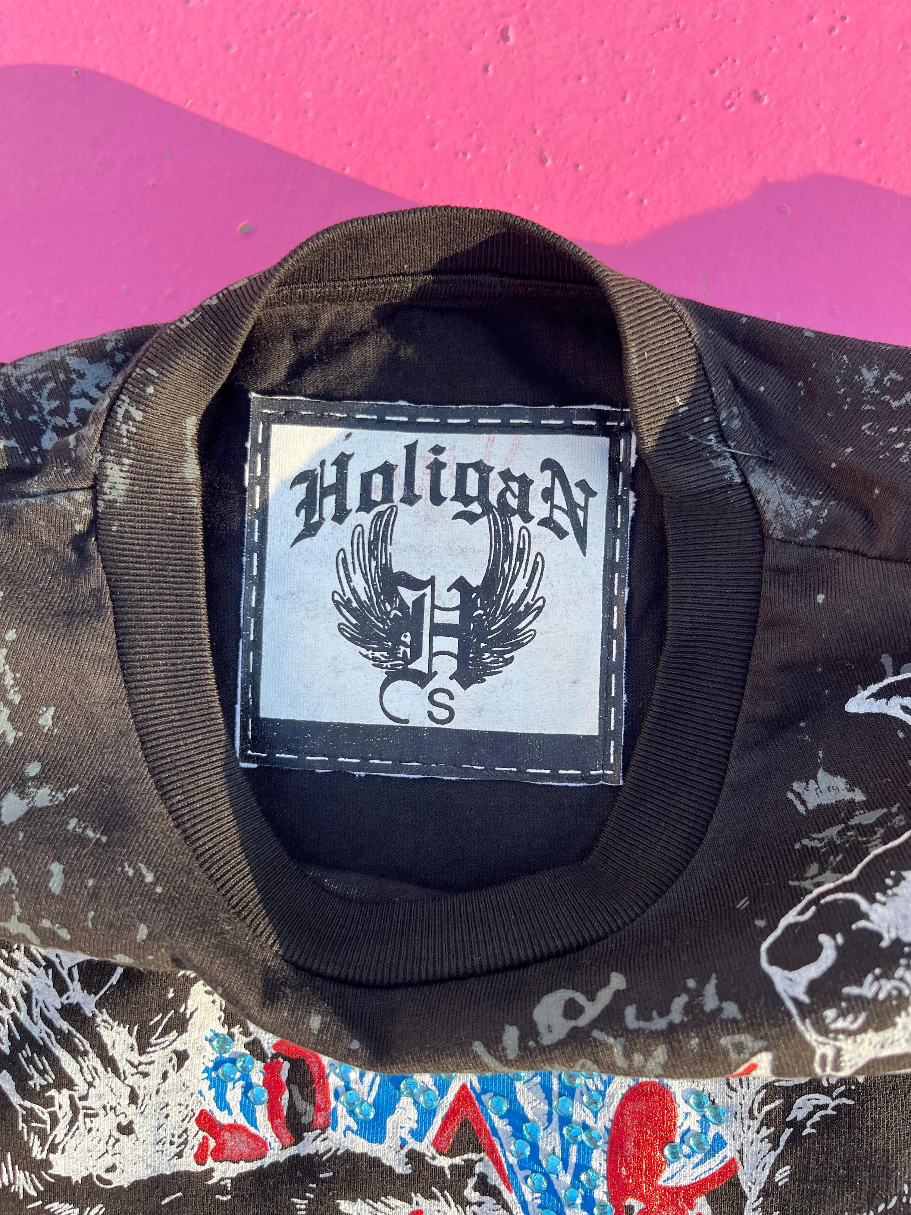 Remera gráfica Holigan