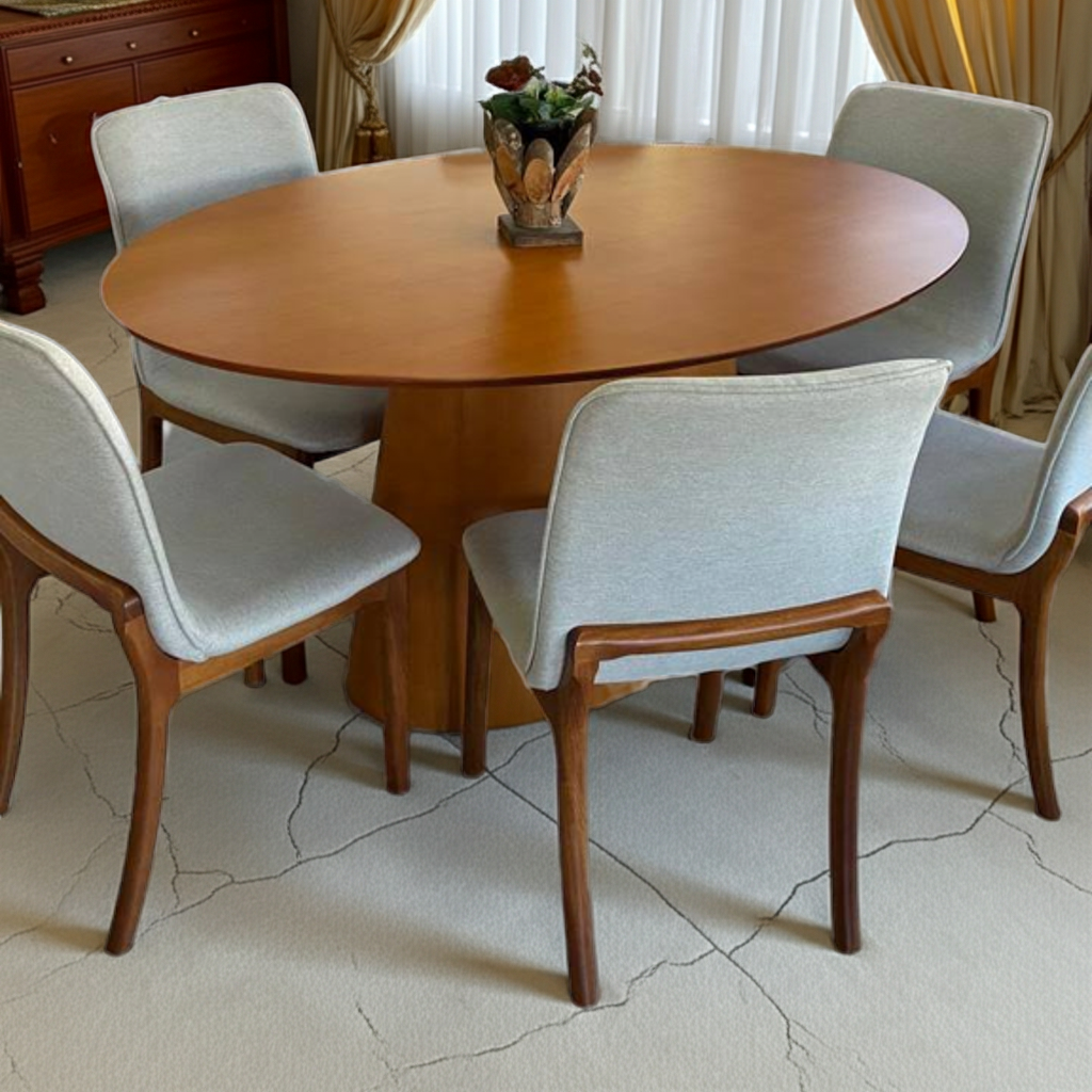 Mesa oval de madeira com 6 cadeiras estofadas Essence
