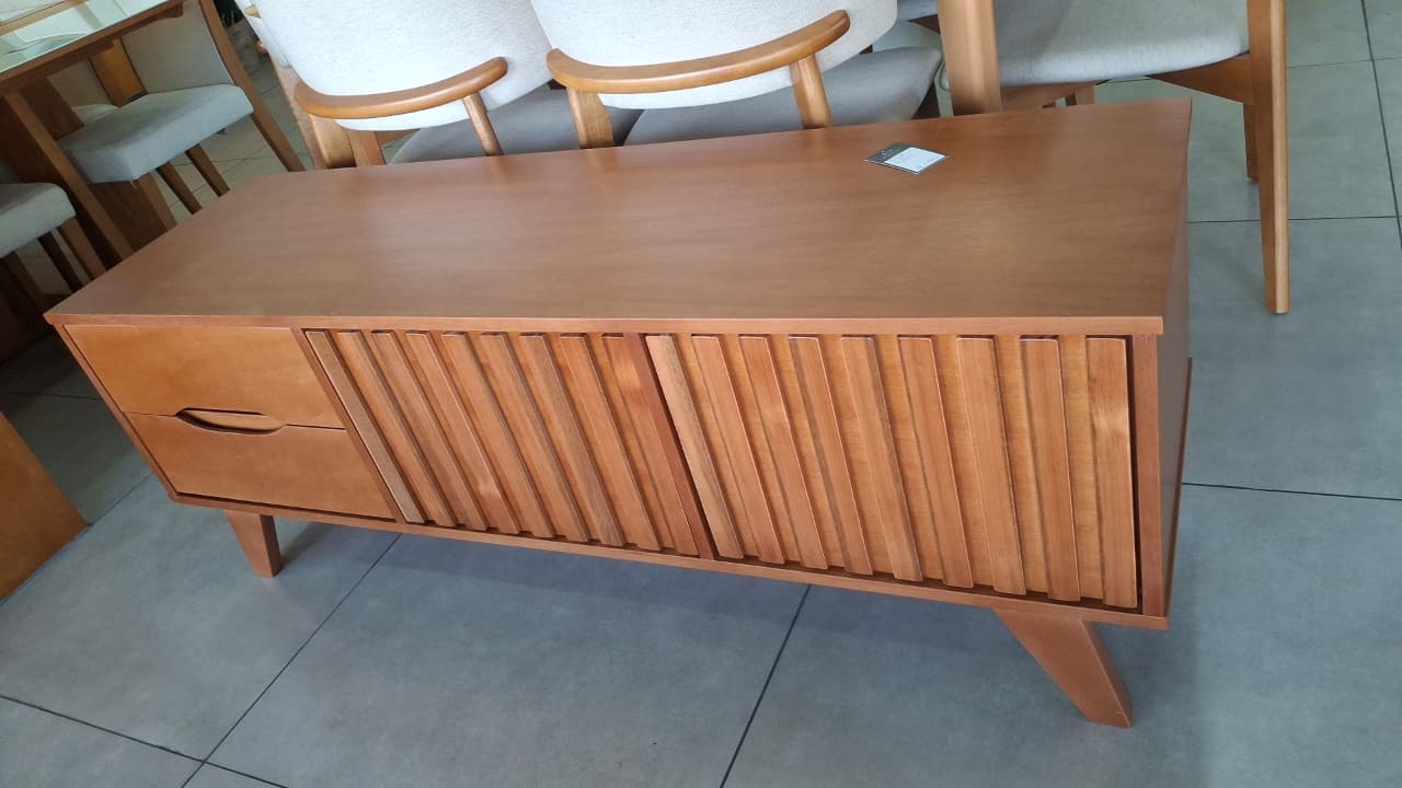 Rack de madeira maciça com 2 gavetas