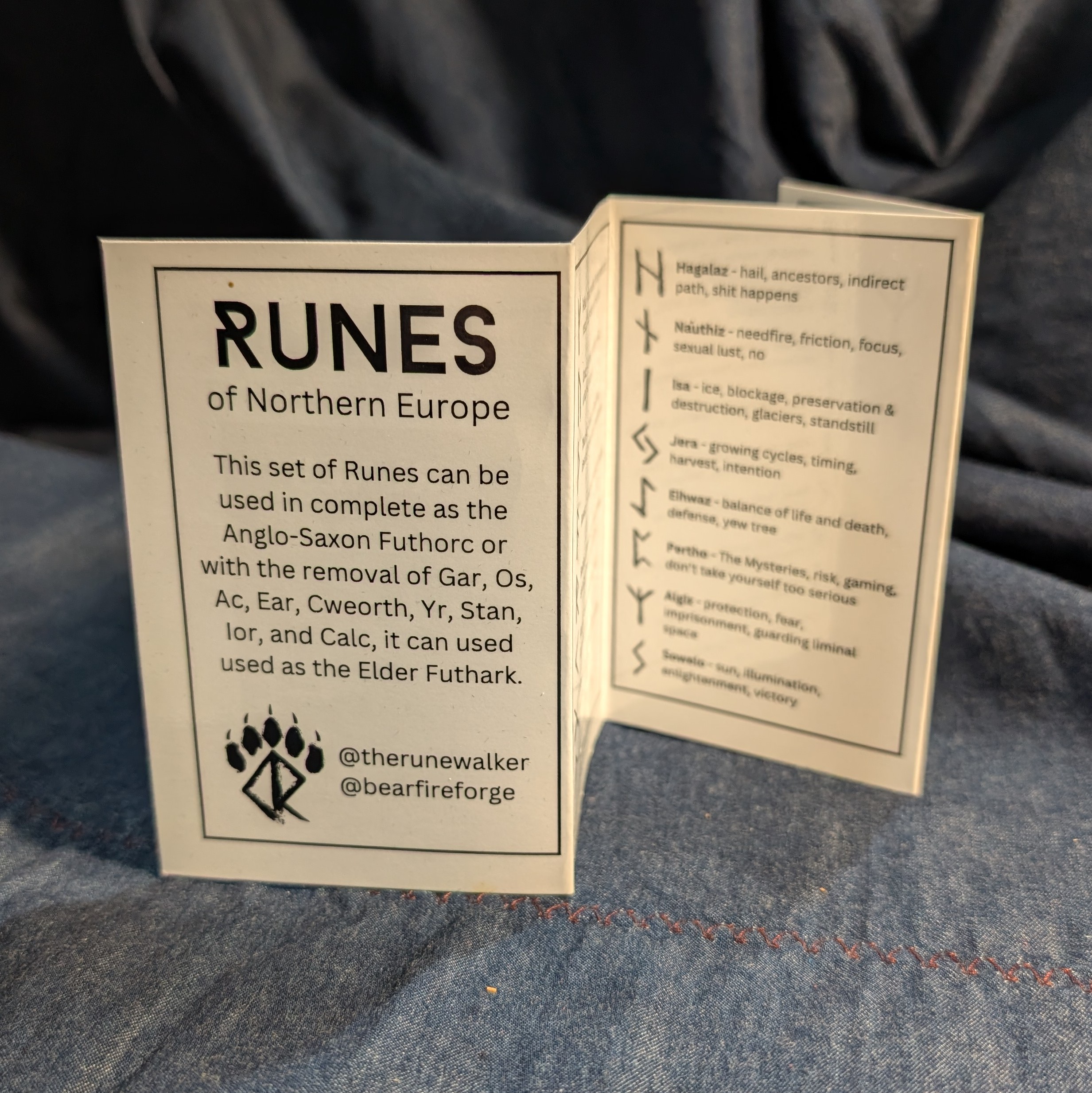 Wooden Rune Set - Honey Locust