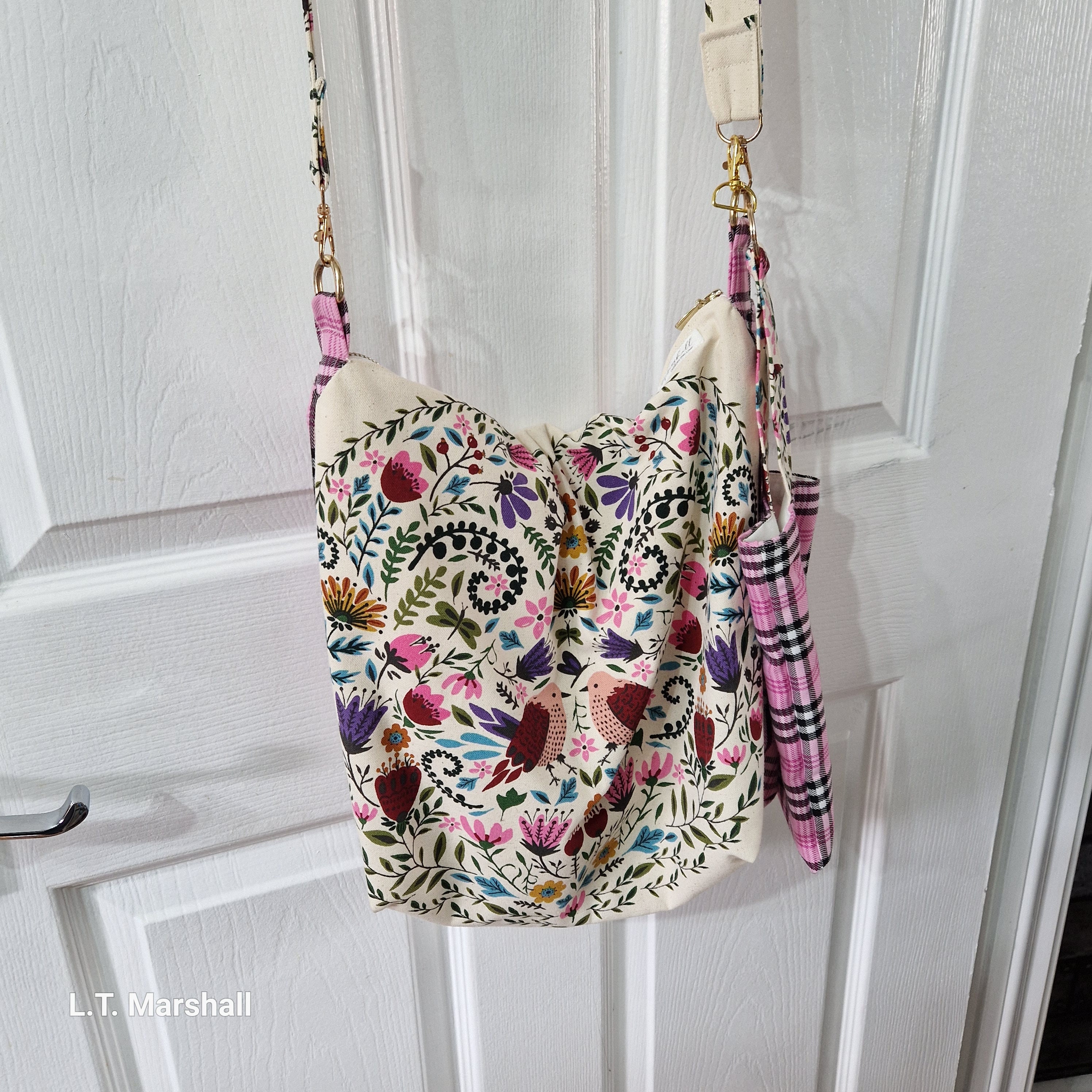 Folk Art Teatowel Messenger Bag with Bottle Holder | Upcycled Tartan Accent Shoulder Bag