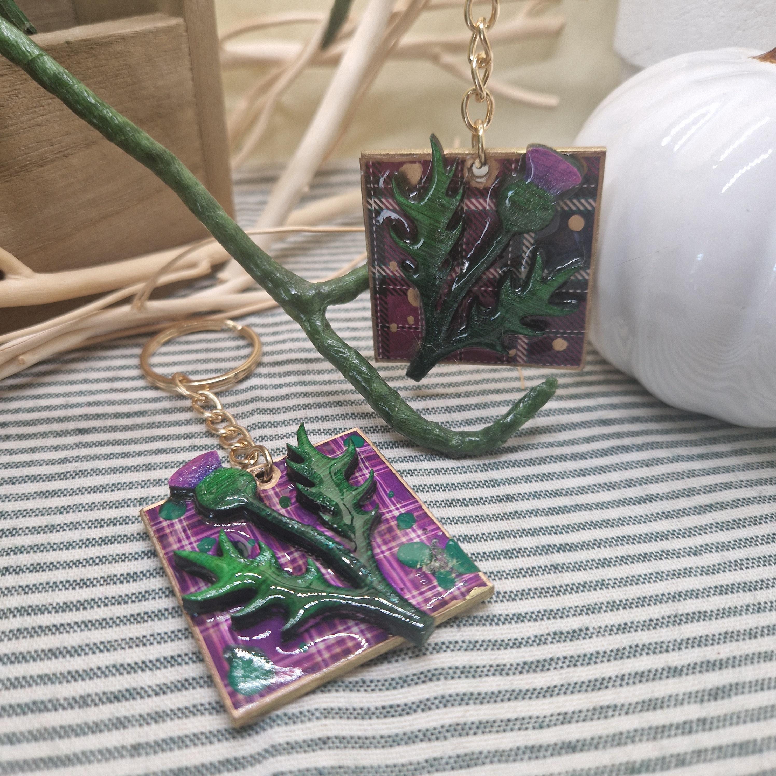 Scottish Thistle Keyring | Handmade Wood & Resin Keychain | Tartan Background | Botanical Scotland Gift | Celtic Nature Charm