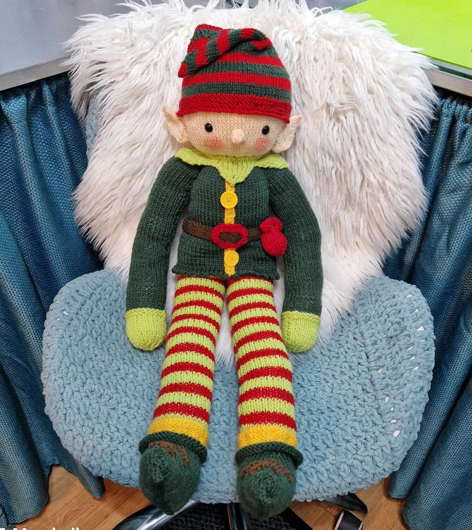 Giant Buddy the Elf Knitting Pattern | 25 Inch Tall Christmas Toy | DIY Elf Plush PDF | Easy Flat Knit Pattern