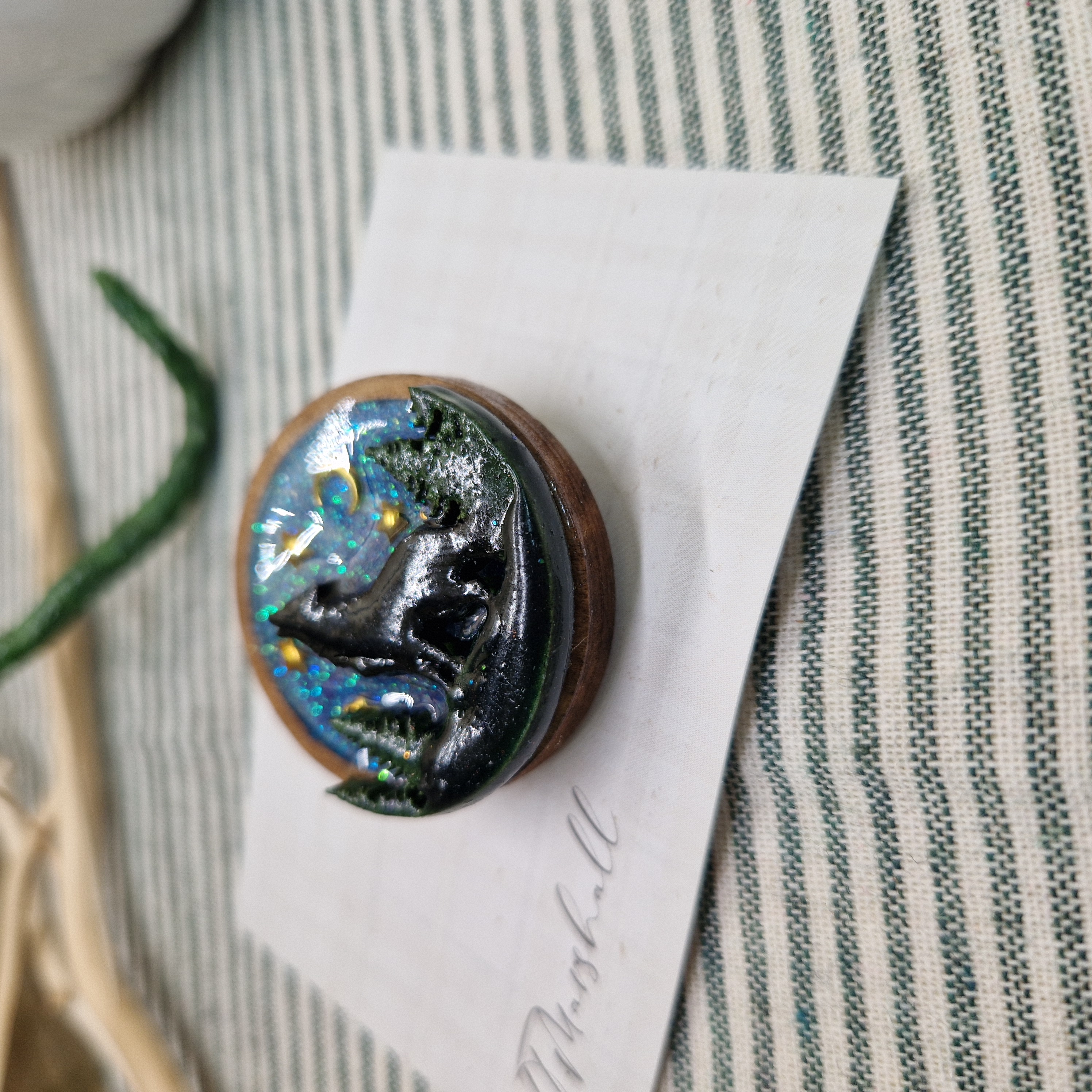 Handmade Wolf Brooch in Wood and Resin – Howling Wolf Night Sky Pin, Celtic Mythology Gift