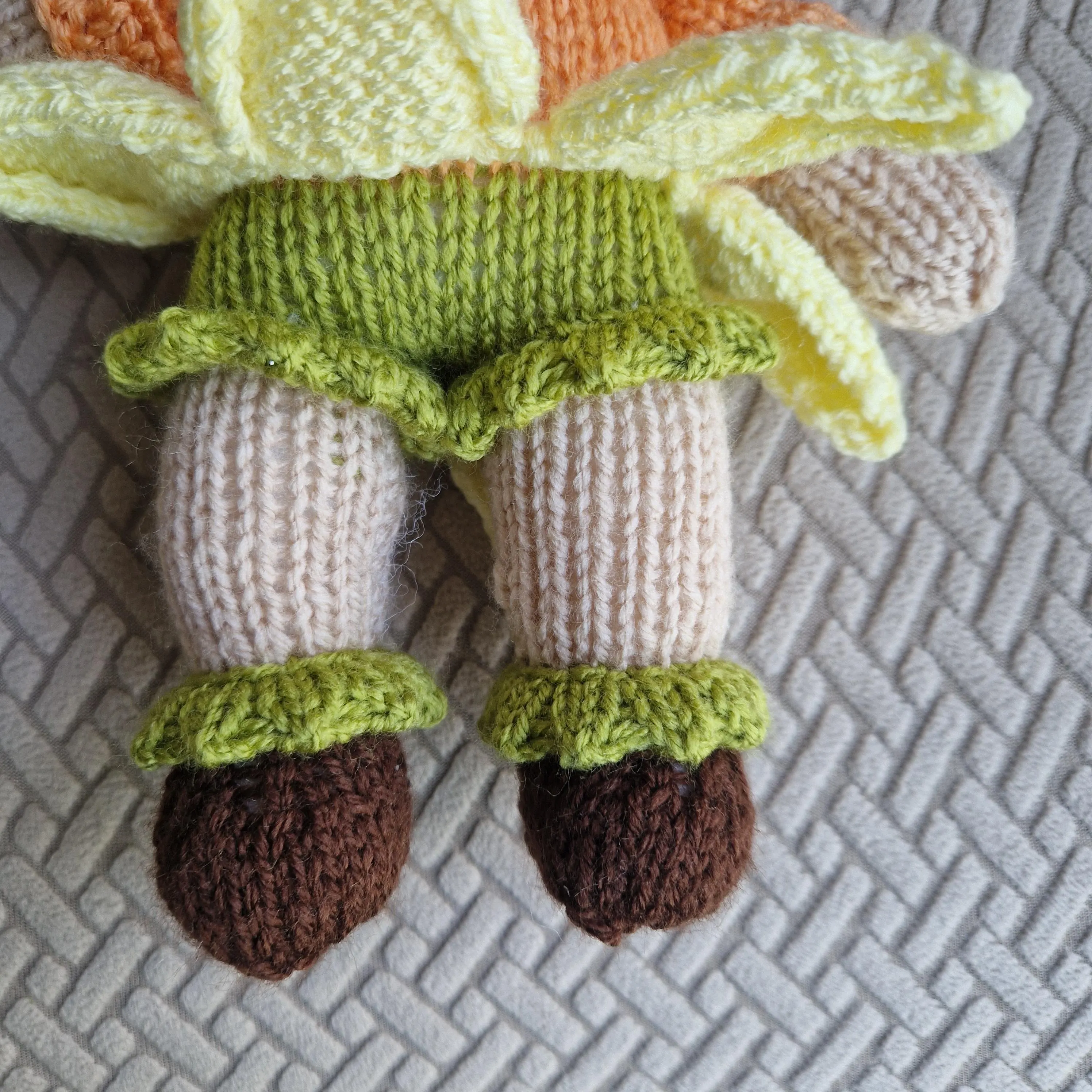 Daffodil Doll Knitting Pattern • Flower Fairy PDF • Amigurumi Toy Knit • Spring Doll DIY • Digital Download