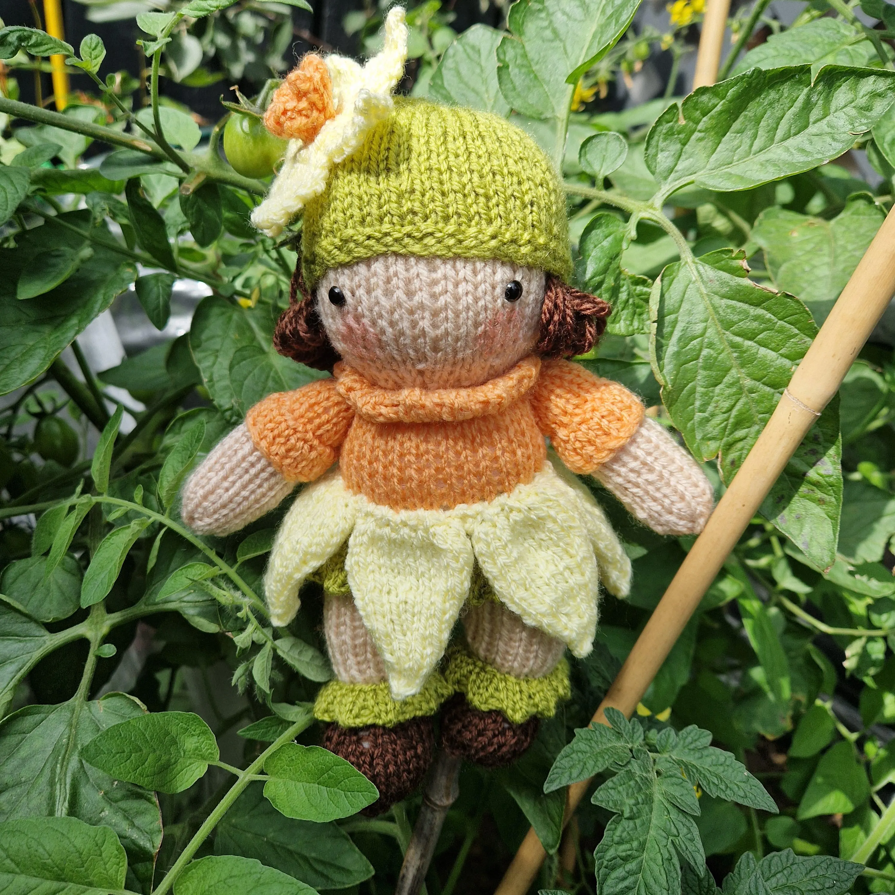 Daffodil Doll Knitting Pattern • Flower Fairy PDF • Amigurumi Toy Knit • Spring Doll DIY • Digital Download