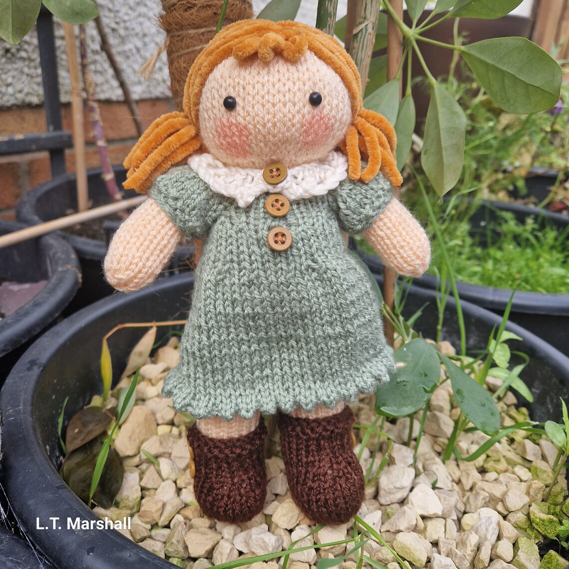 Sweet Basic Dressable Doll Knitting Pattern – Flat‑Knit Doll PDF, Beginner-Friendly