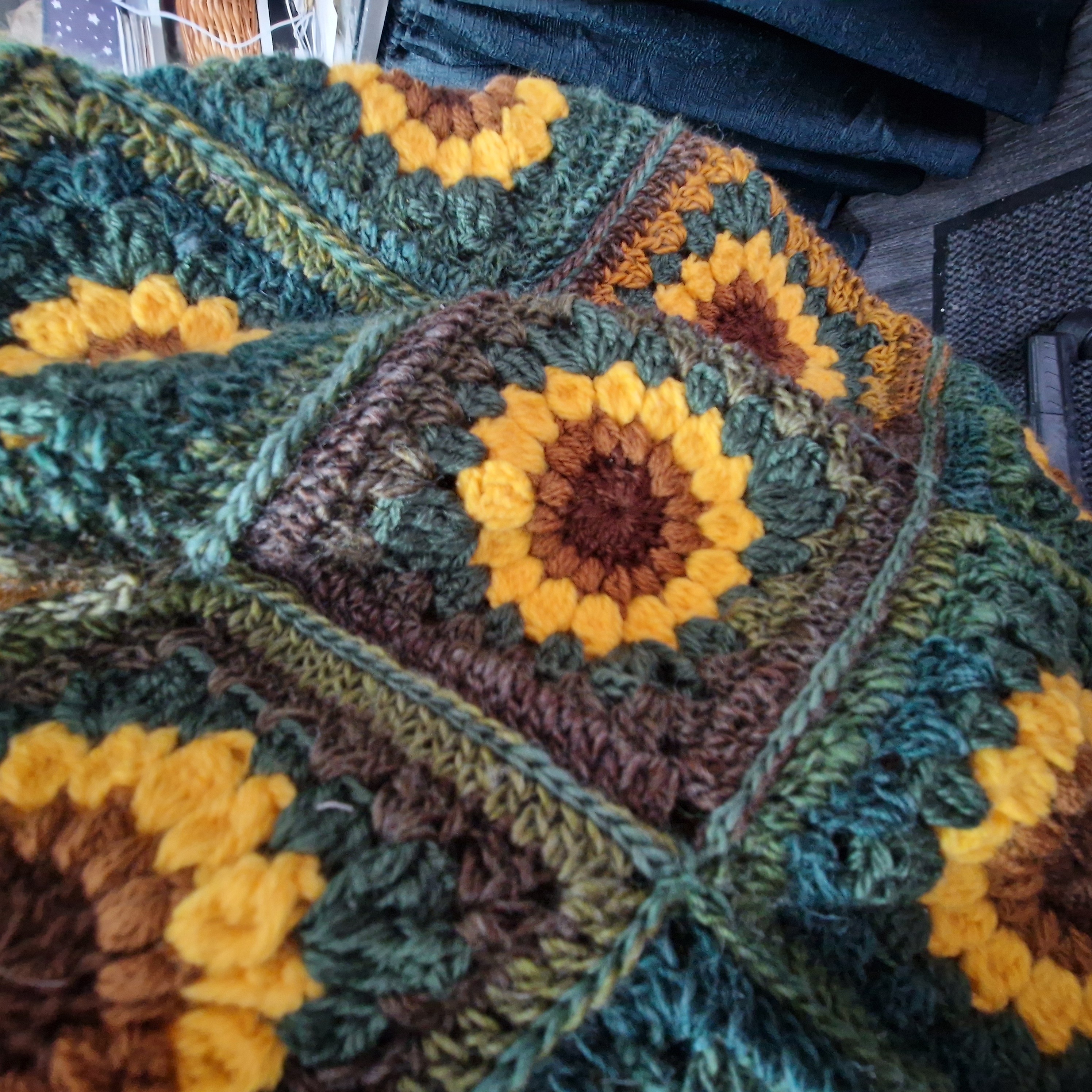 Handmade Sunflower Crochet Bag – Granny Square Tote, Boho Folk Art Shoulder Bag