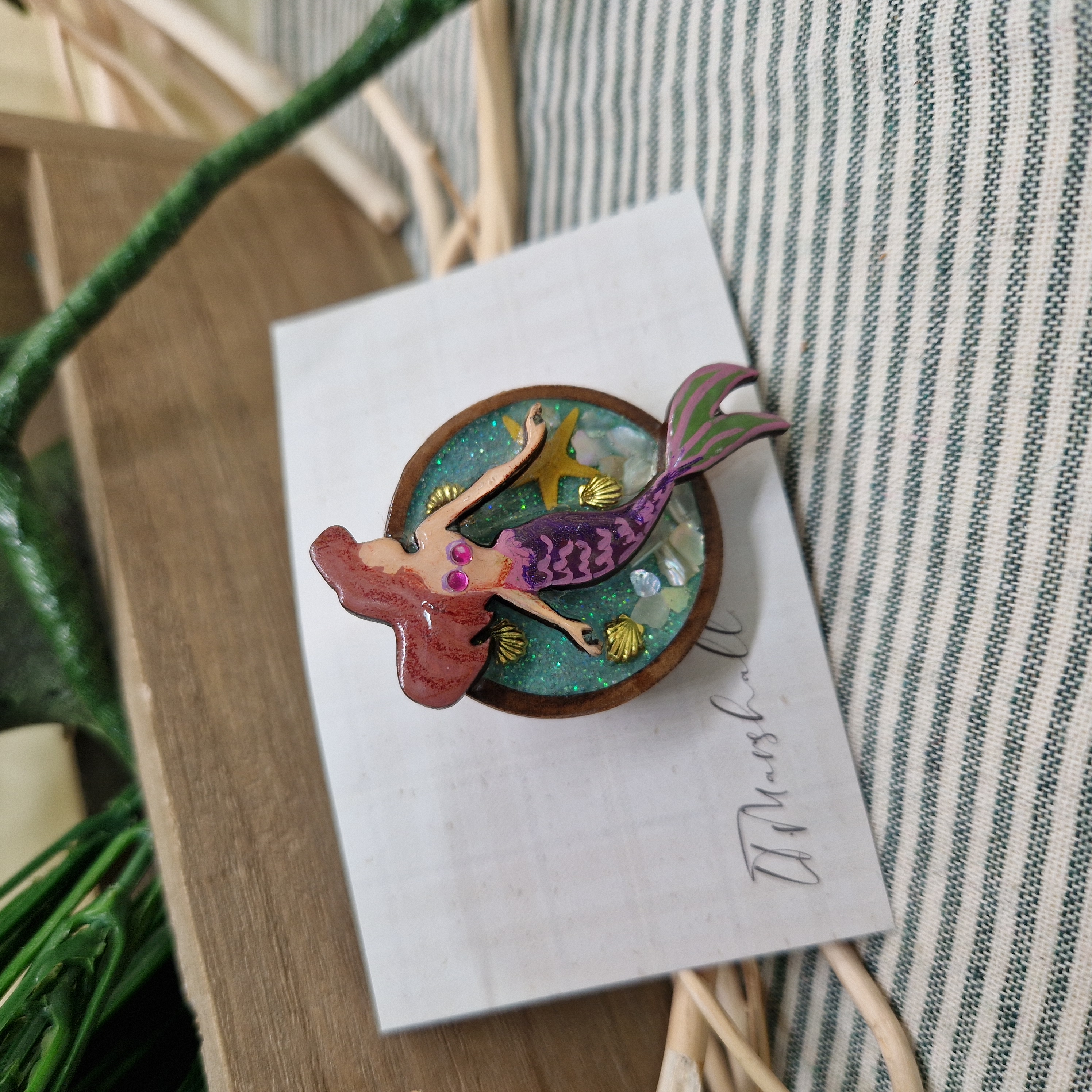 Handmade Mermaid Brooch in Wood and Resin – Ocean Inspired Glitter Pin, Celtic Mythology Gift