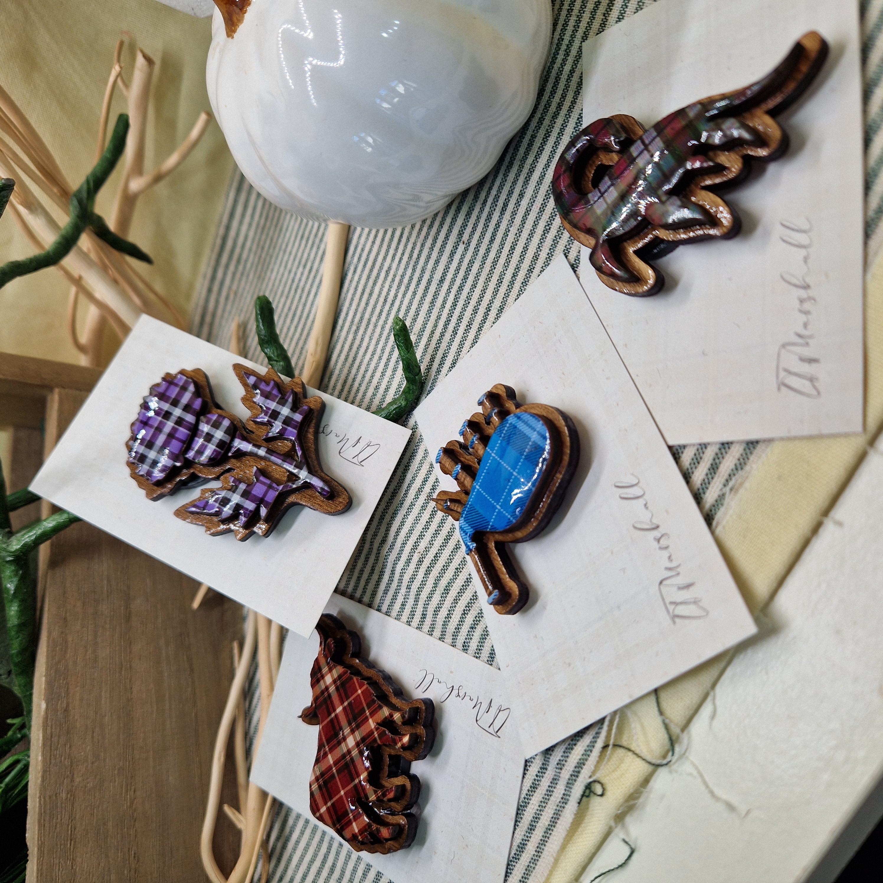 Handmade Scottish Tartan Fridge Magnets – Highland Cow, Thistle, Nessie, Bagpipes Resin Wood Gifts