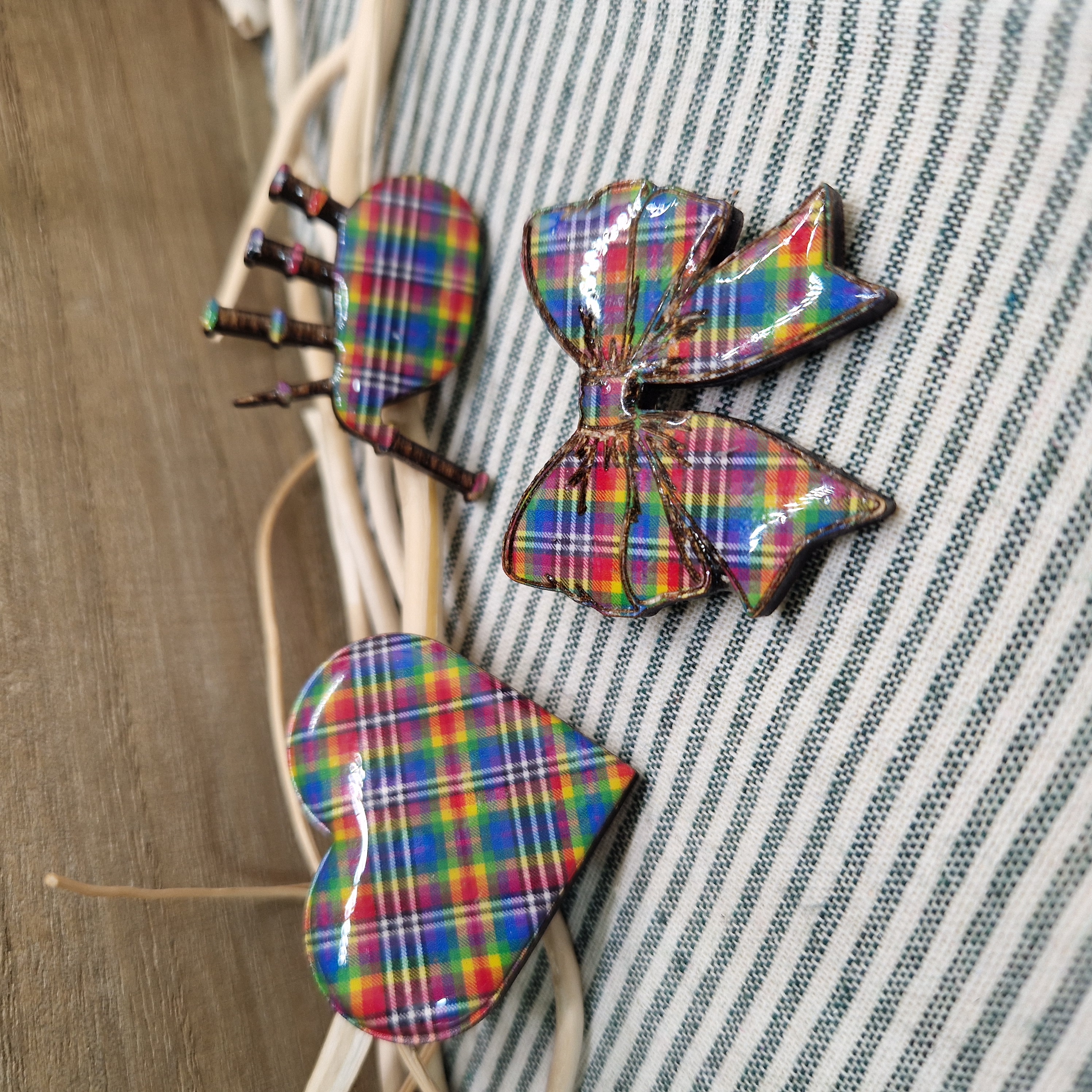 Custom Wooden Tartan Brooch – Made to Order – Scottish Plaid Pin – Handmade in Scotland.