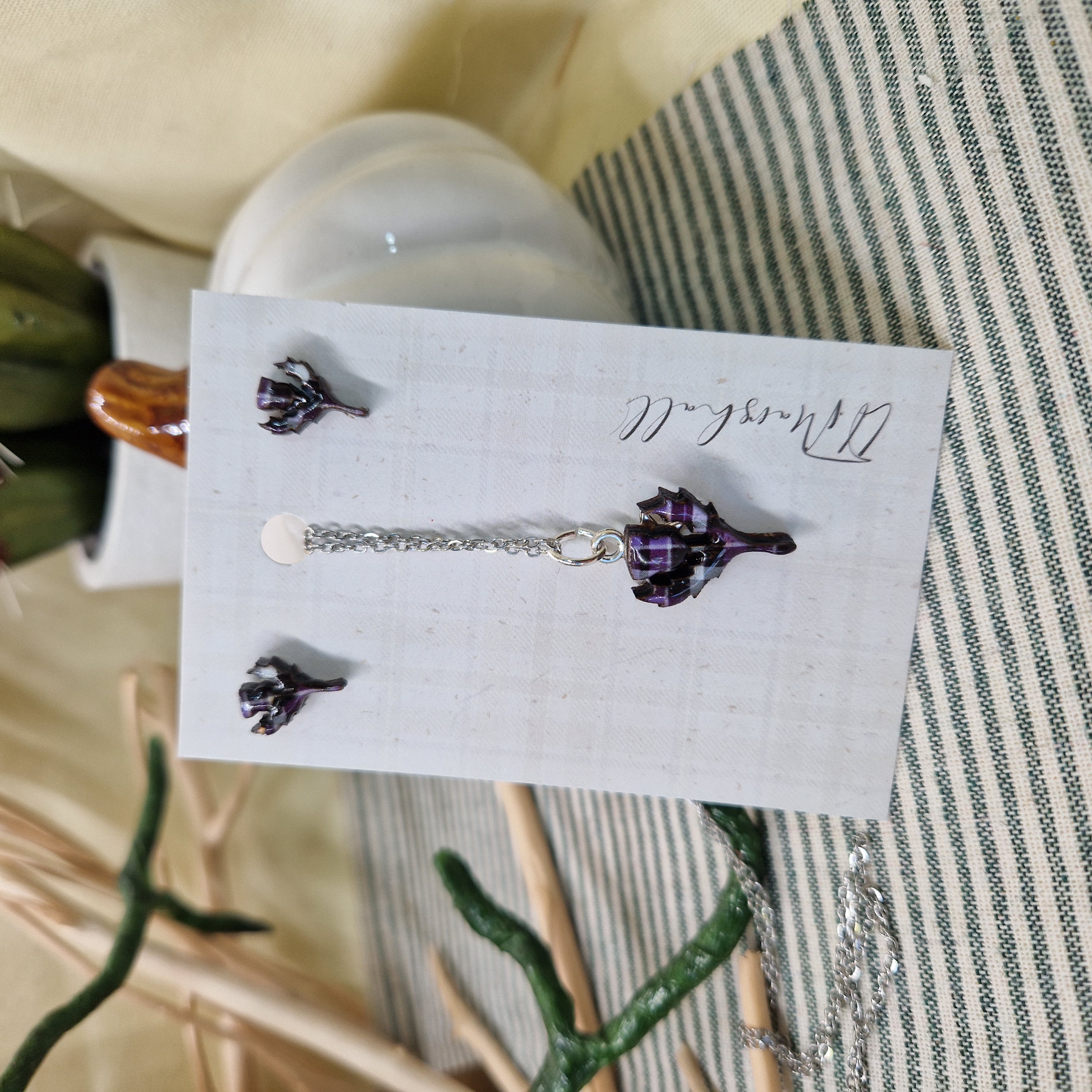Handmade Scottish Tartan Thistle Earrings & Necklace Set – Laser Cut Resin Jewellery, Stainless Steel Studs & Pendant