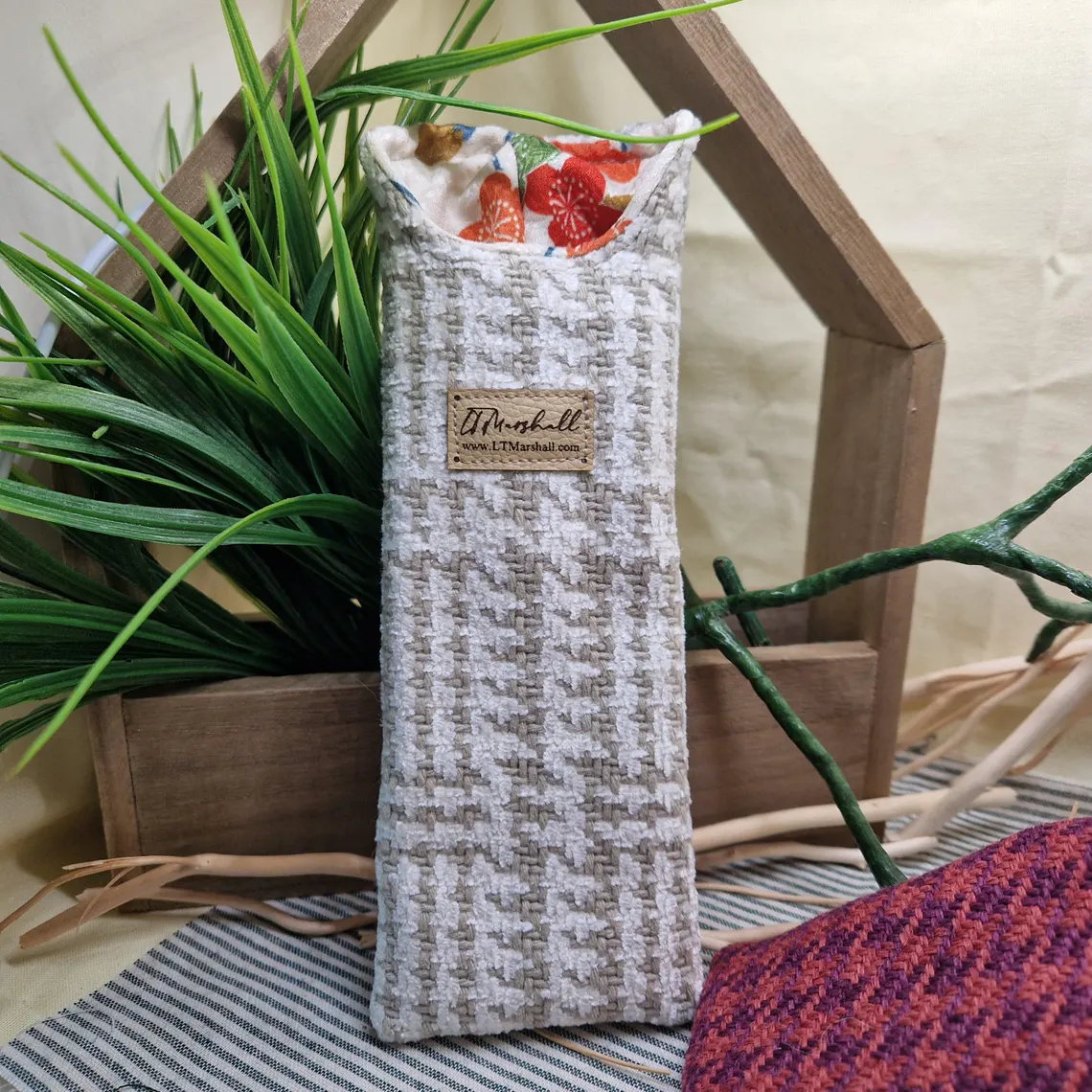 Handmade Tartan Glasses Case – Upcycled Wool Eyewear Pouch, Scottish Artist Made