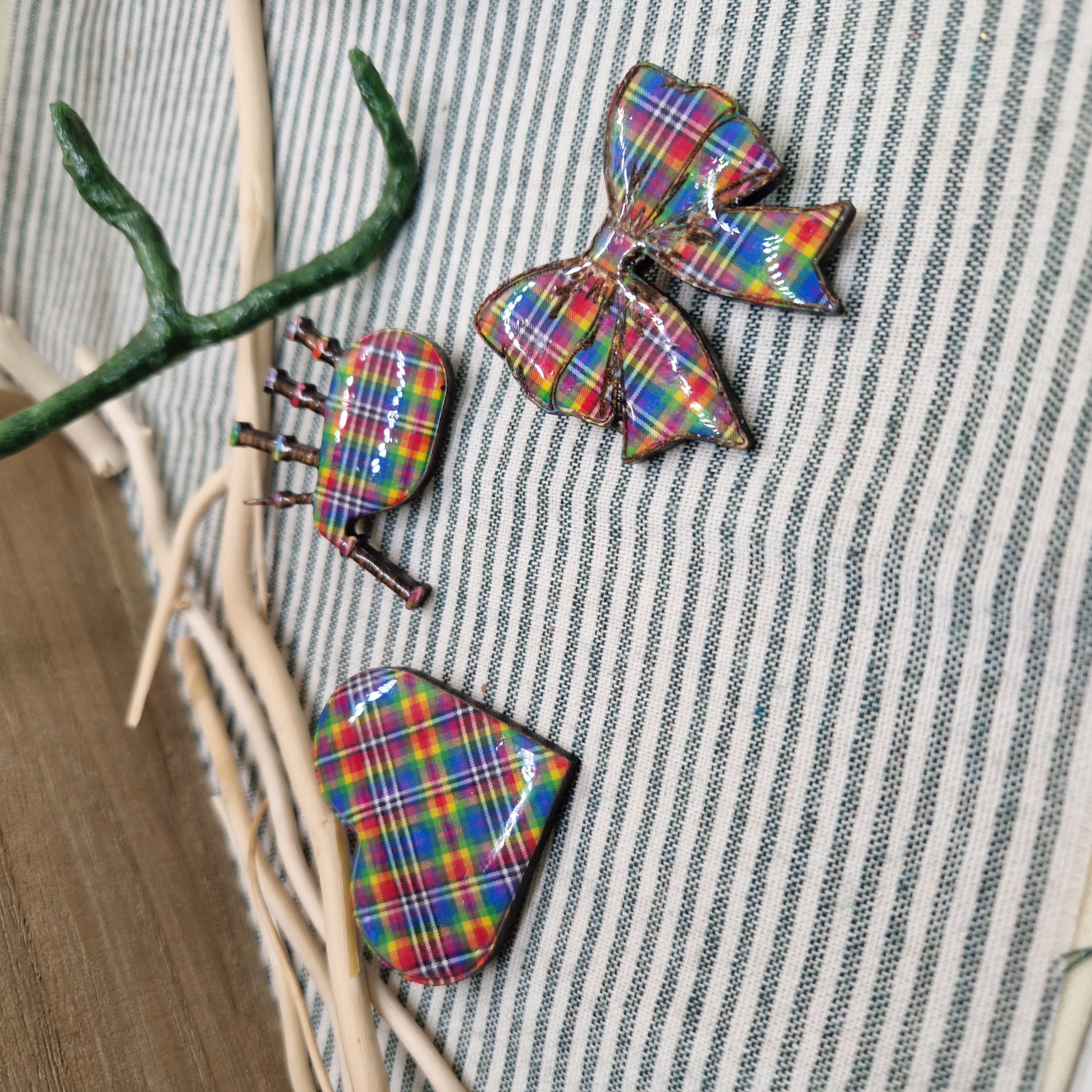 Custom Wooden Tartan Brooch – Made to Order – Scottish Plaid Pin – Handmade in Scotland.