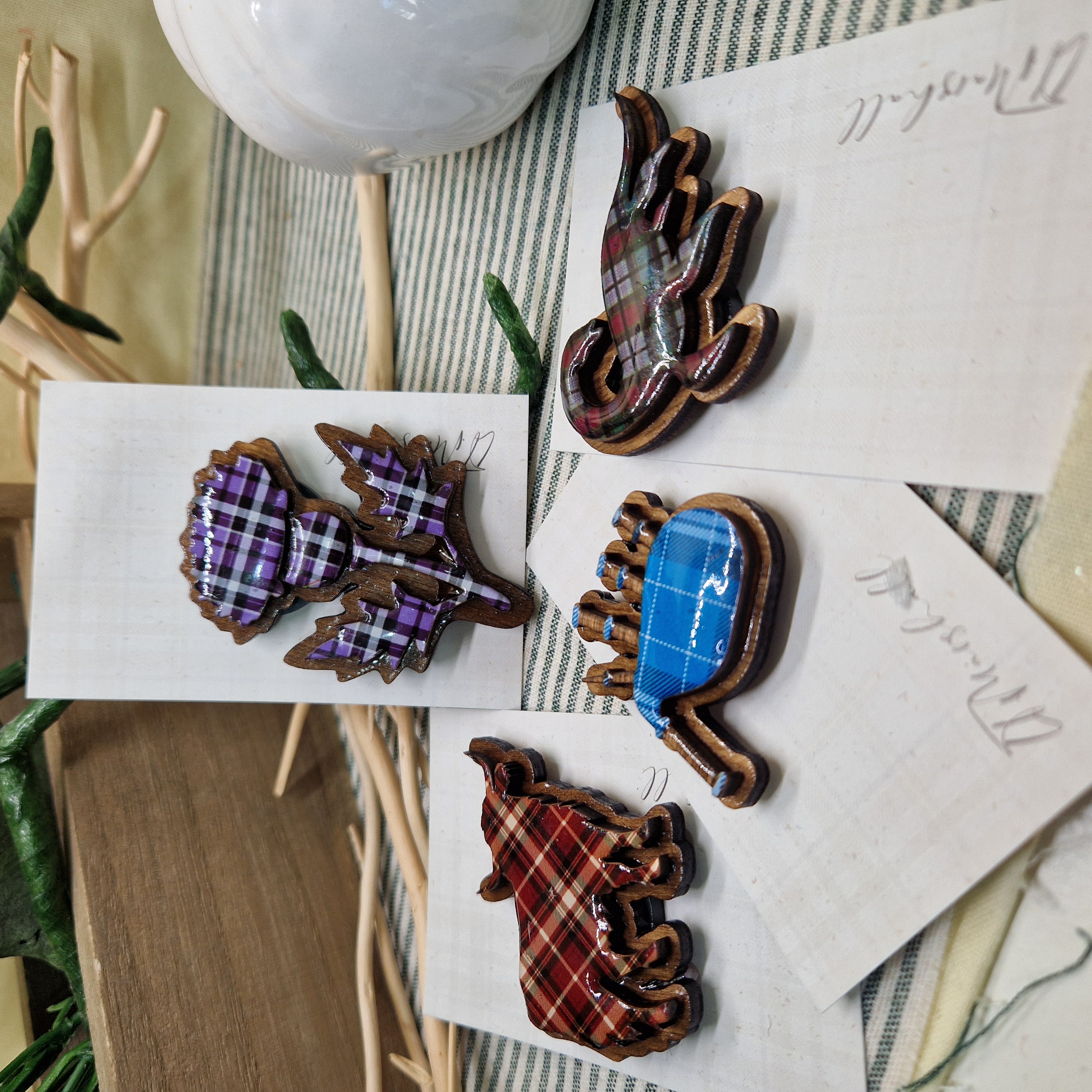 Handmade Scottish Tartan Fridge Magnets – Highland Cow, Thistle, Nessie, Bagpipes Resin Wood Gifts
