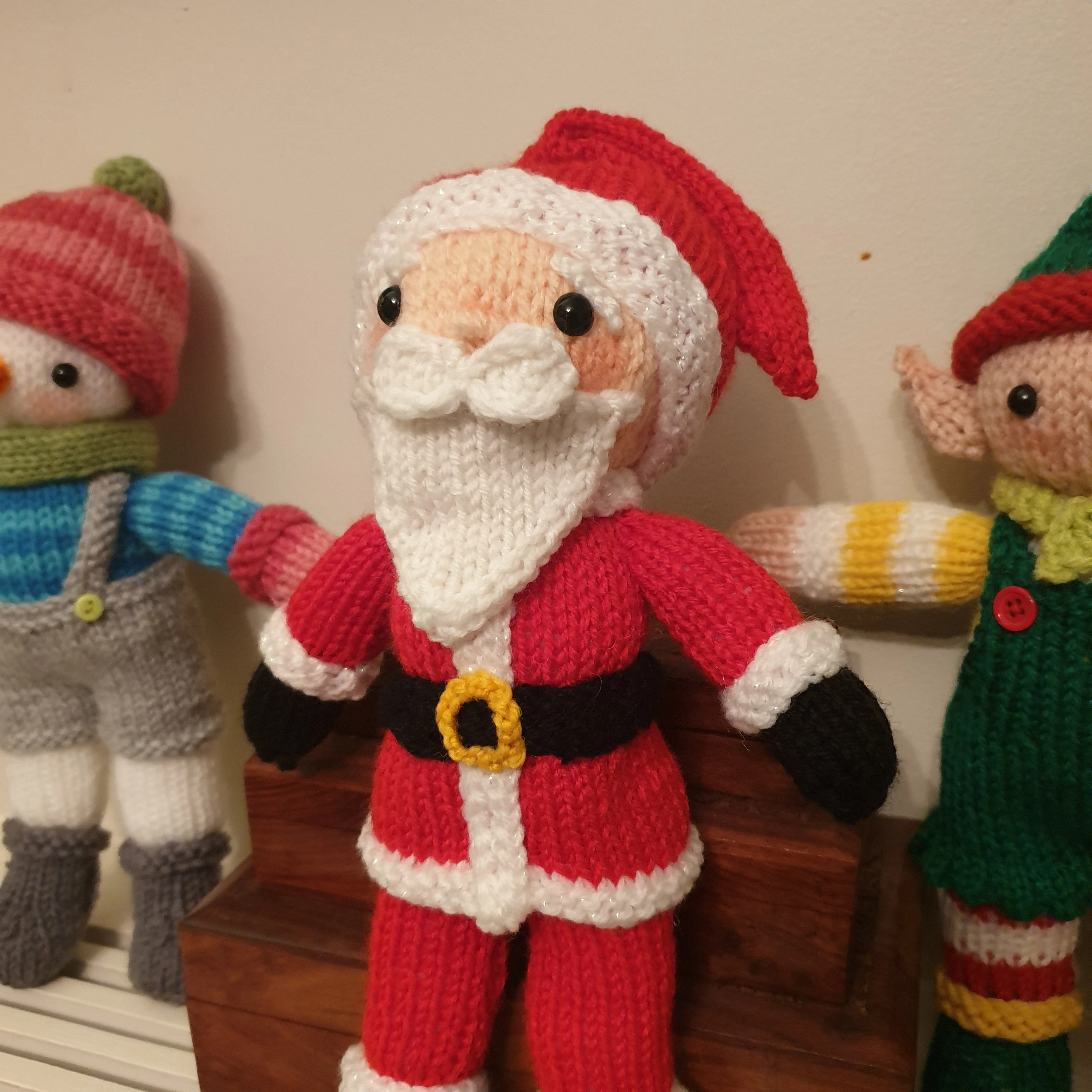 Santa Claus Knitting Pattern – Flat‑Knit Santa Doll PDF, Beginner Friendly