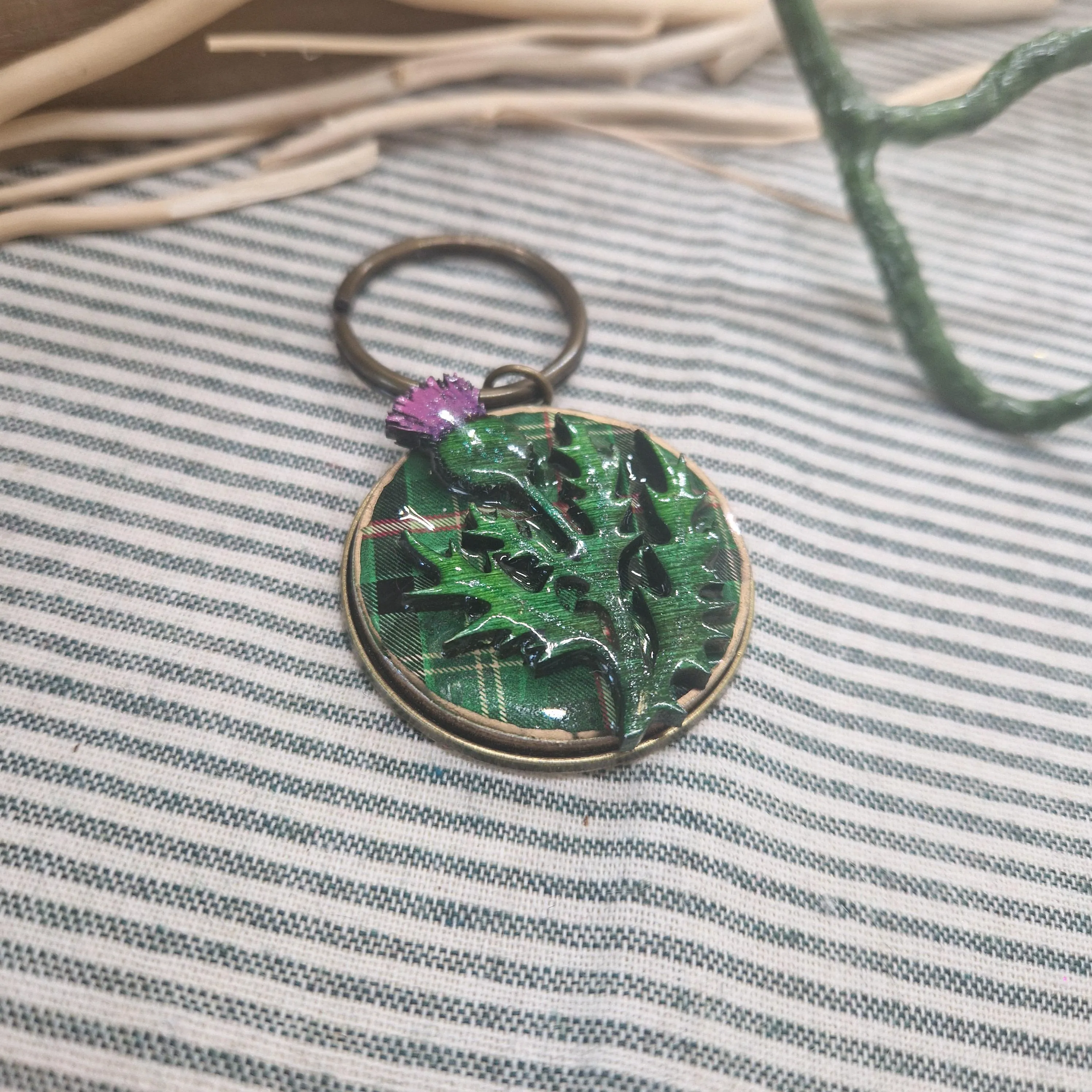 Scottish Thistle Keyring | Handmade Wood, Resin & Metal Keychain | Green Tartan Background | Celtic Scotland Gift | Rustic Charm
