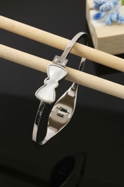 Silver Bow-Shaped Bracelet