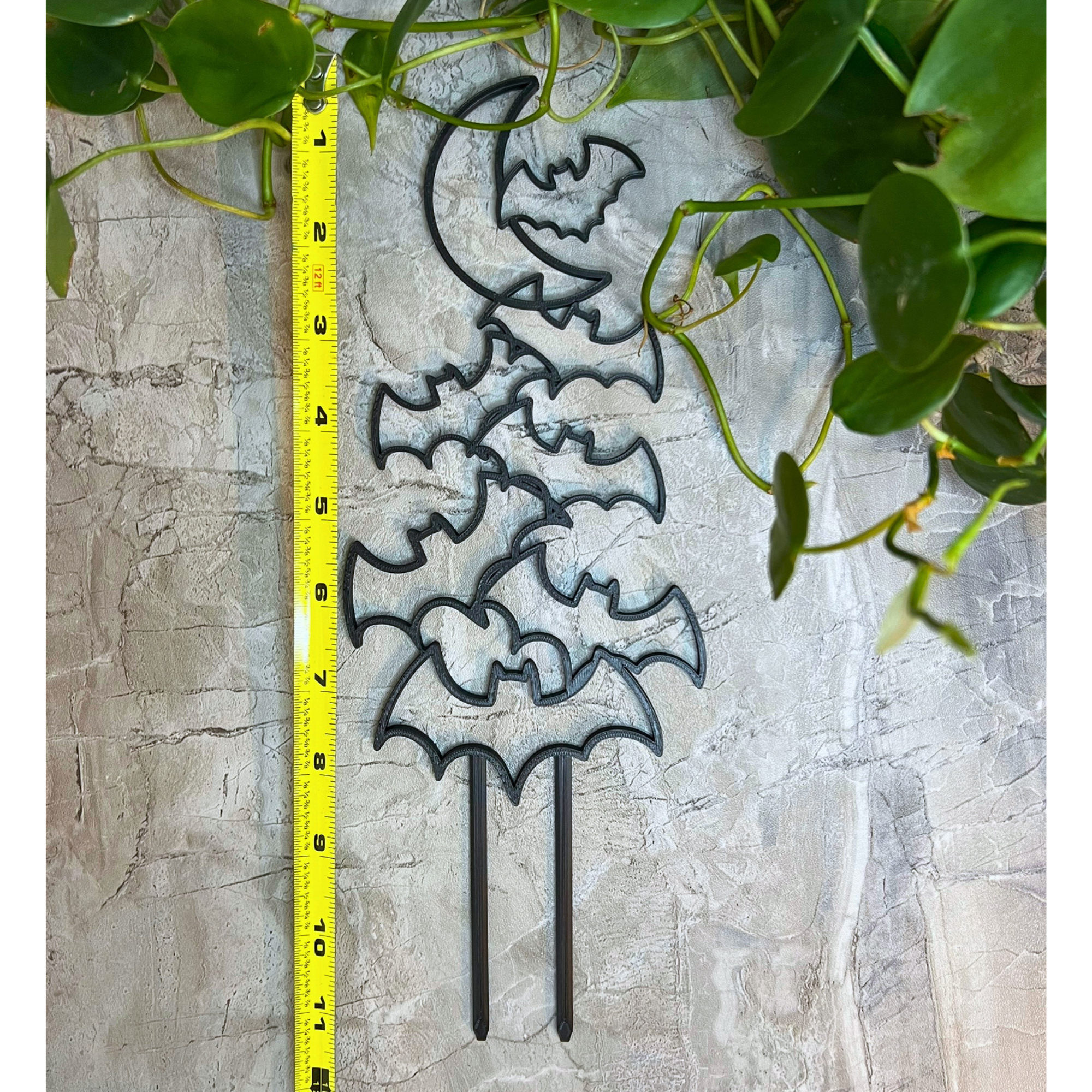 Flying Bat Moon Plant Trellis for Climbing Plants, Spooly Decor for Home