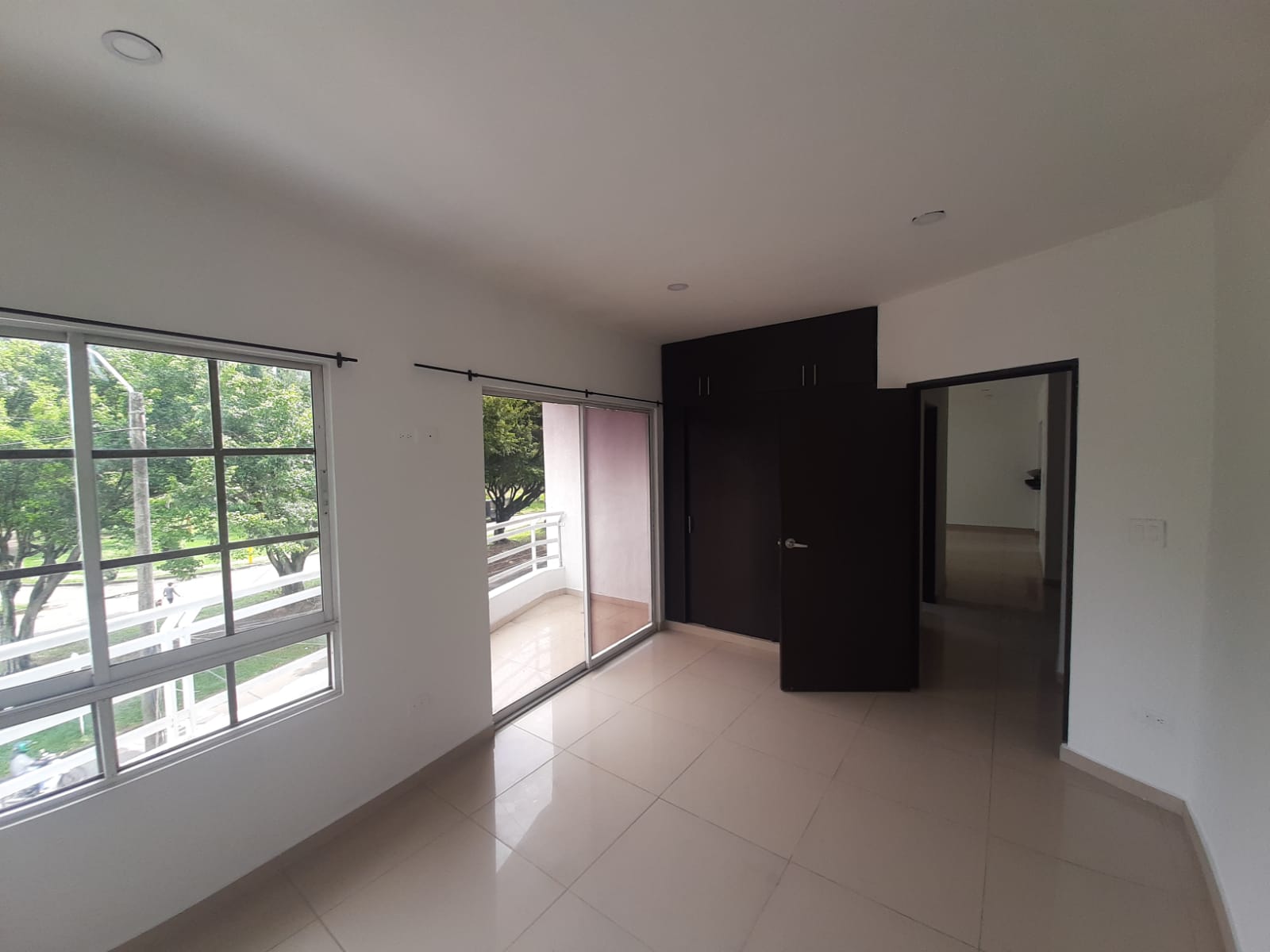 EDIFICIO CANEY PISO 3