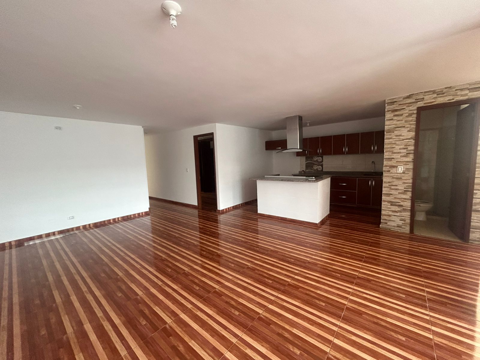 VALLE DEL LILI APTO 301