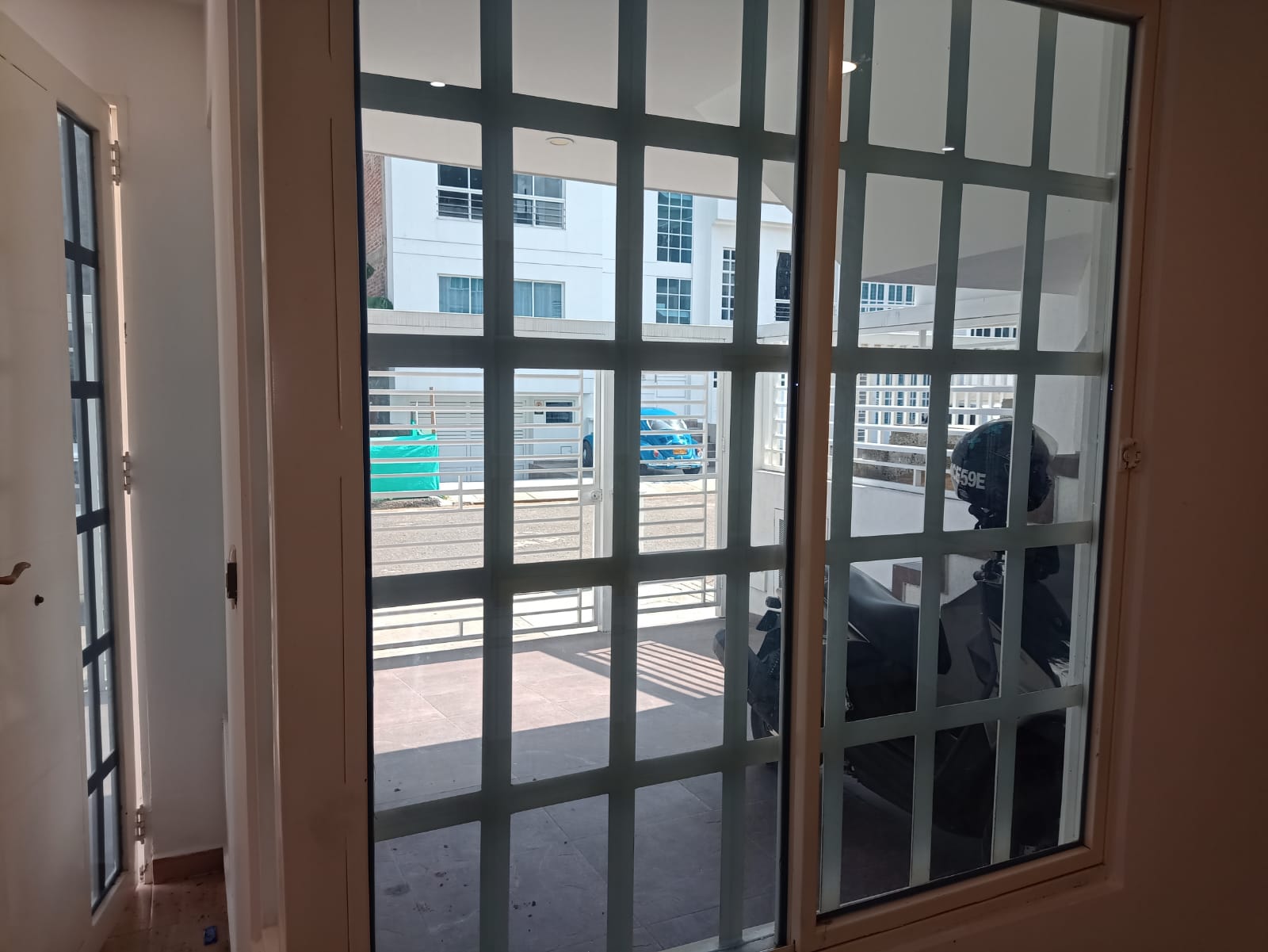 APTO 101 VALLE DEL LILI