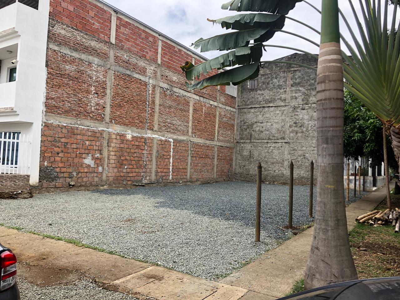 VENTA LOTE ESQUINERO 