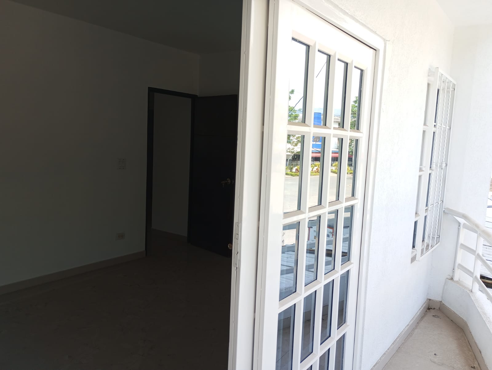 APTO 2 PISO EDIFICIO CANEY