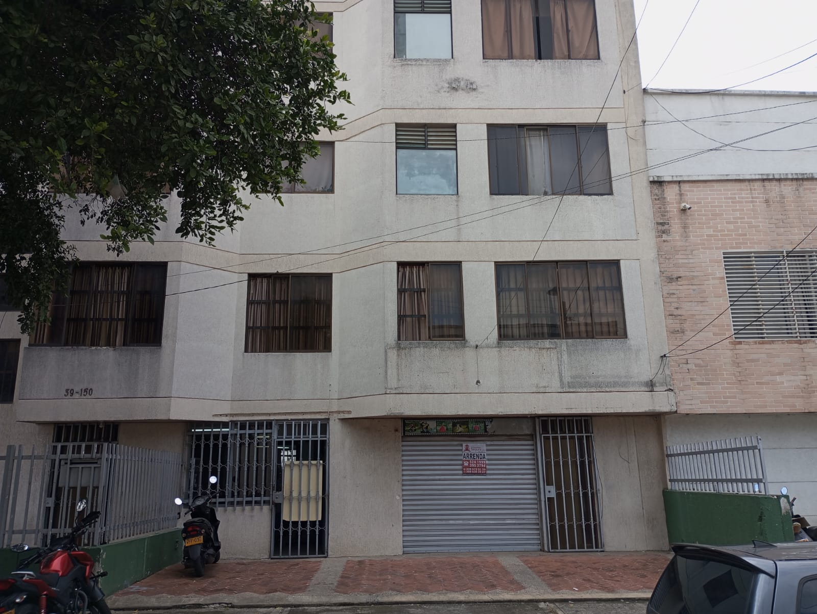 LOCAL COMERCIAL CAMBULOS