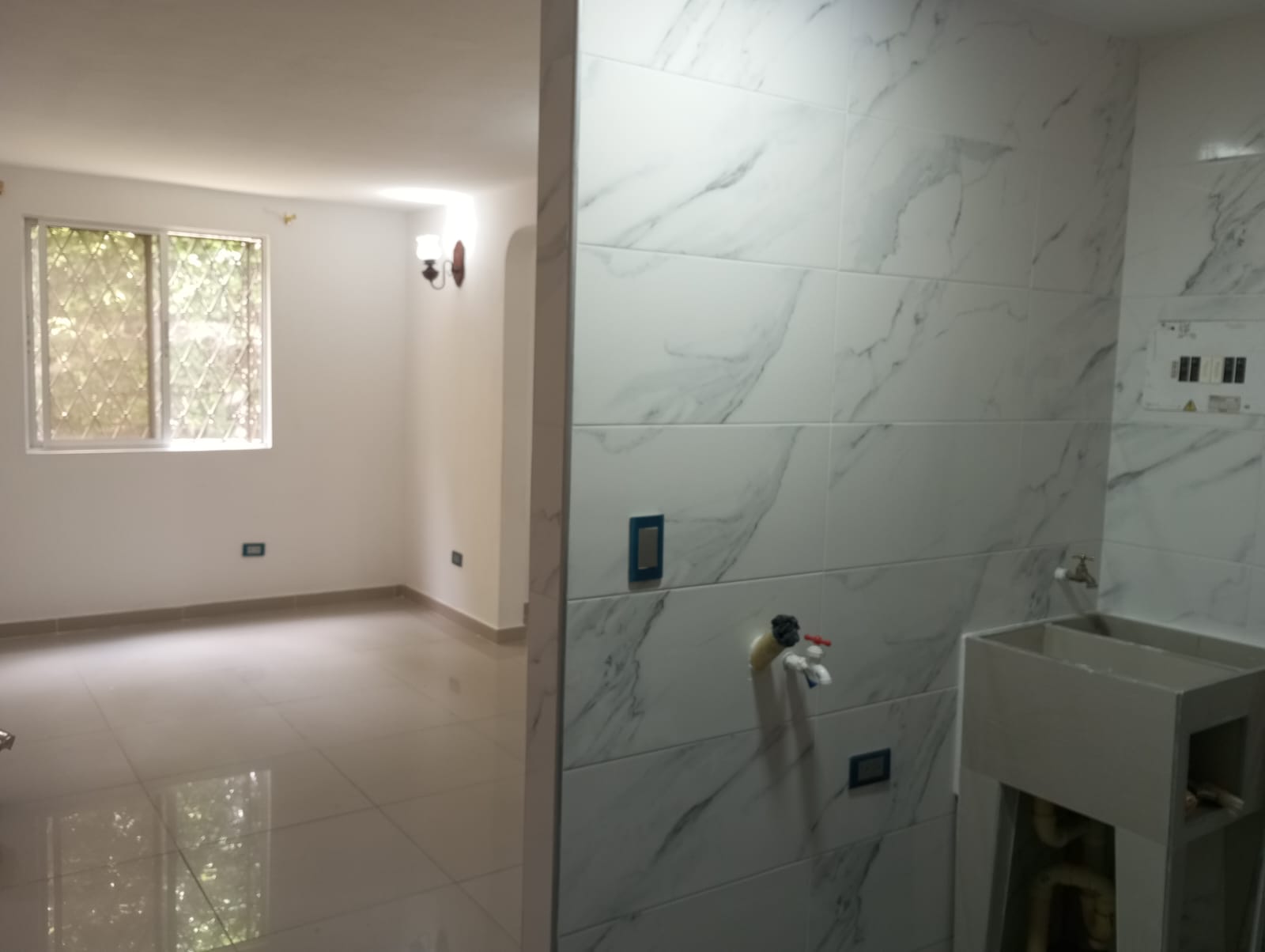 UNIDAD RESIDENCIAL PRIMERA DE MAYO