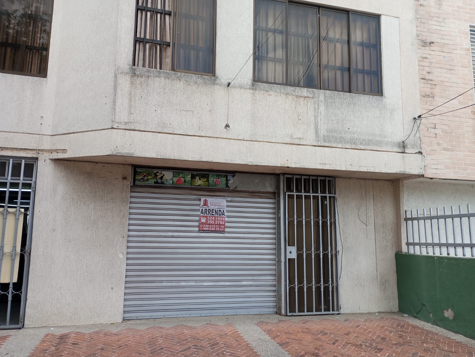 LOCAL COMERCIAL CAMBULOS