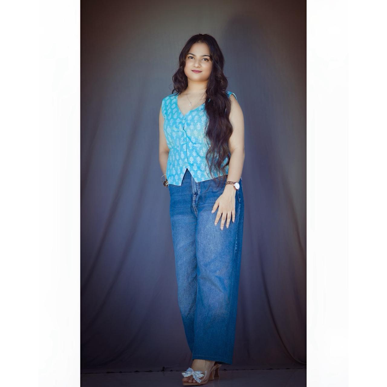 Cotton Vest – The Art of Effortless Layering