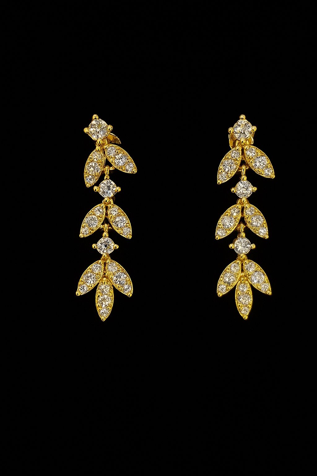 Brincos Leaf em Moissanite | Prata 925