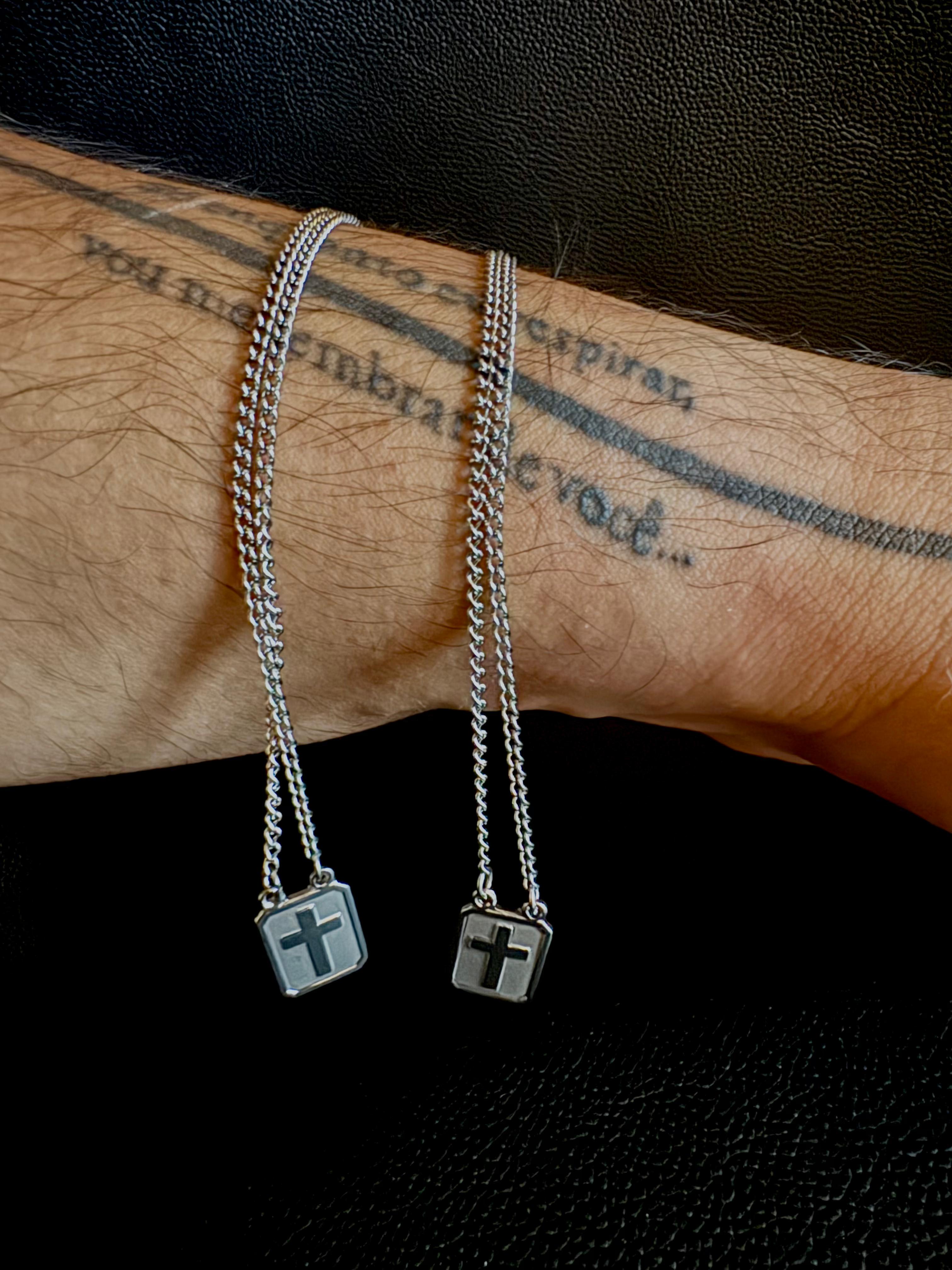 Escapulario Aço Cruz Reta | Inox