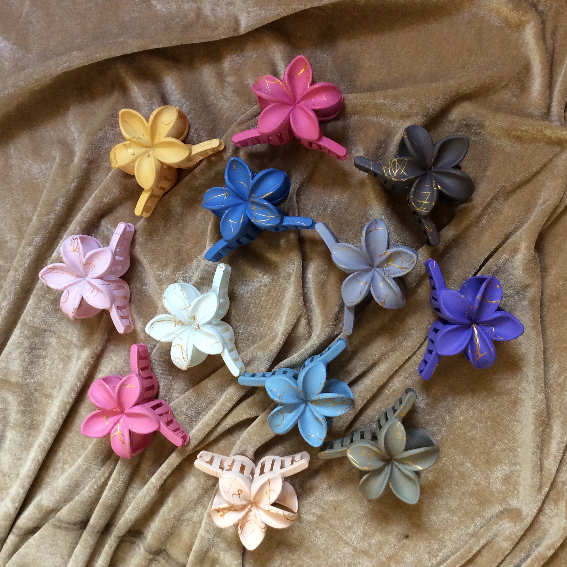 Floral Hair Claw Clips