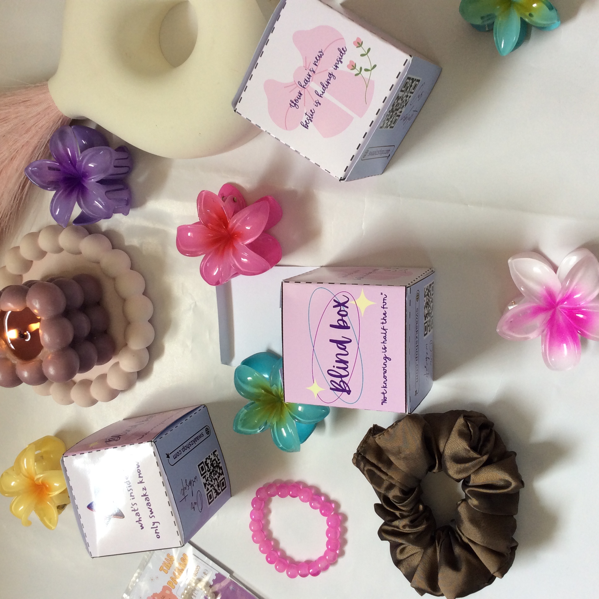 Blind boxes 🌸 for trio (3pc)