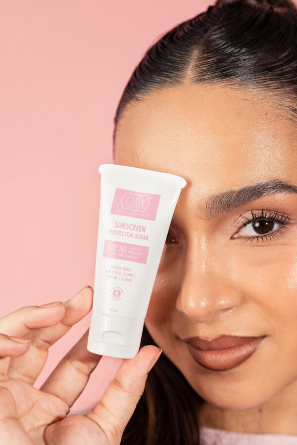 Sunscreen protector solar mini sin color 30ml - GIRLY