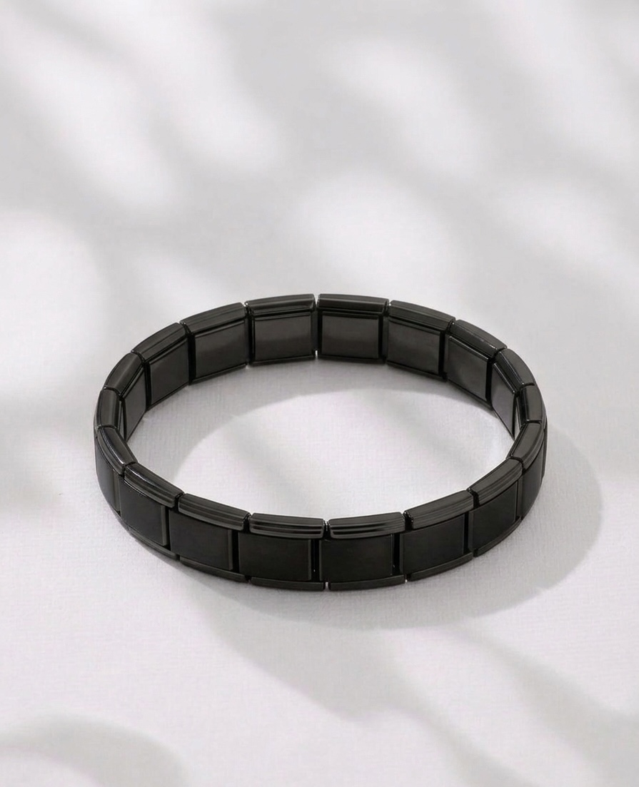 The Titan Link Bracelet